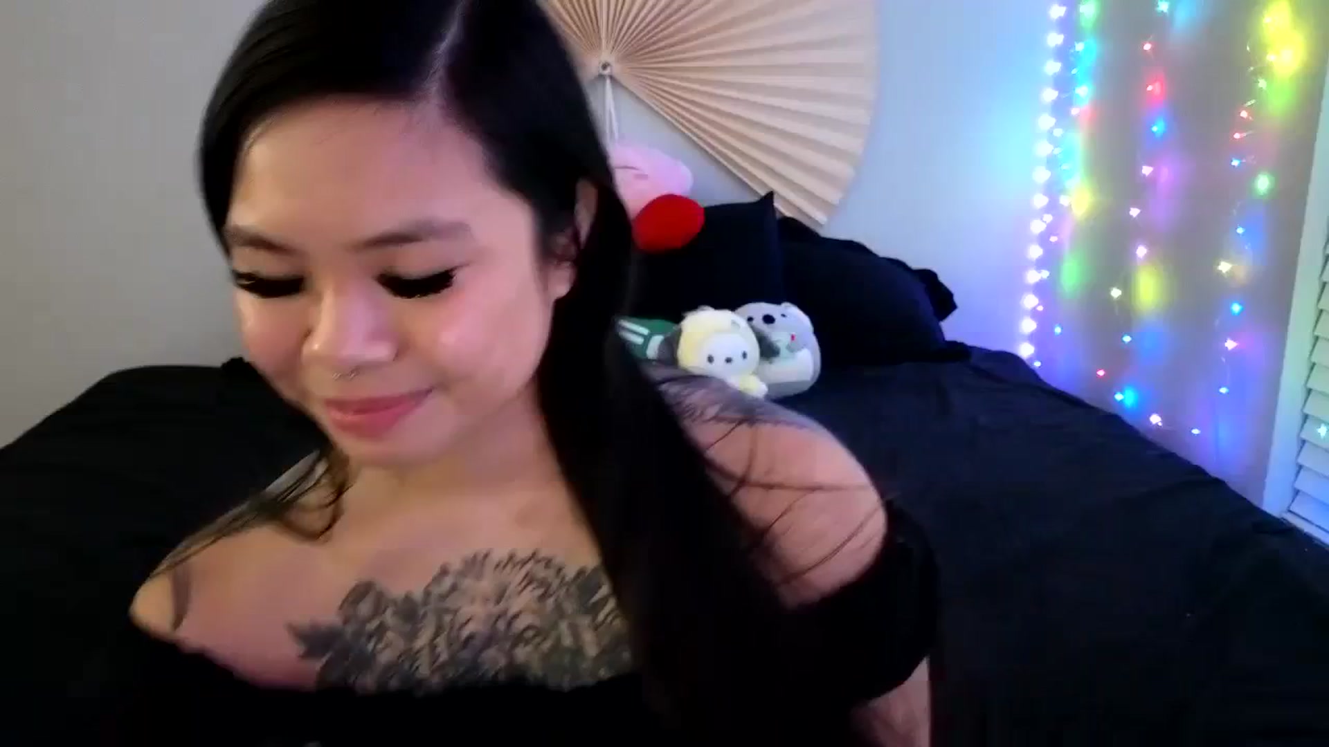 Gallery image thumbnail from dolllface's myfreecams stream on, 01/22/2024, 11:20 image 17 of 20