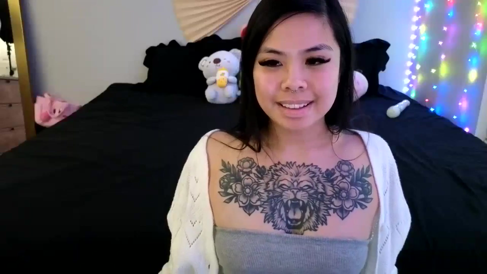 Gallery image thumbnail from dolllface's myfreecams stream on, 02/20/2024, 10:52 image 7 of 20