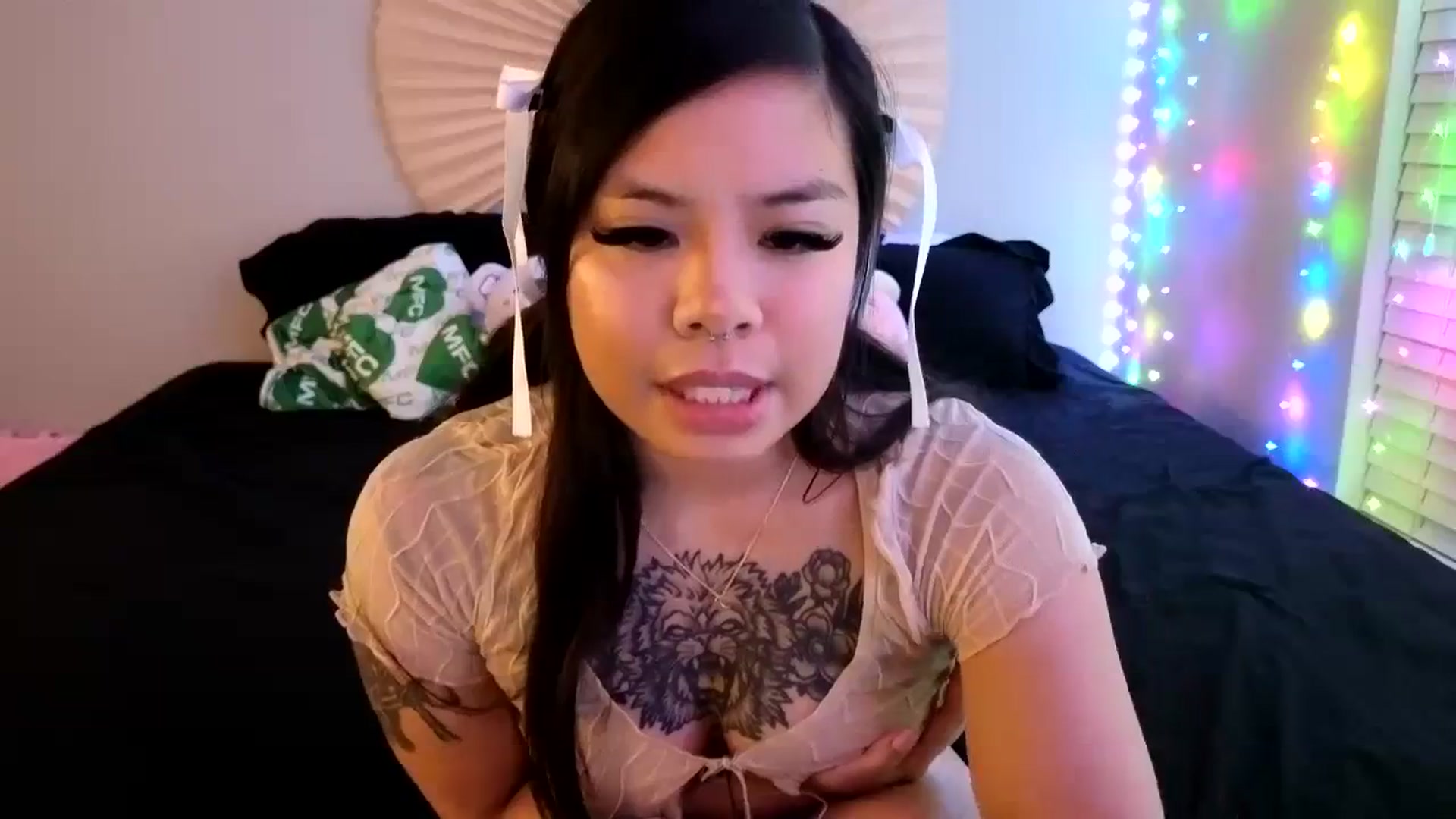 Gallery image thumbnail from dolllface's myfreecams stream on, 02/25/2024, 11:02 image 5 of 20