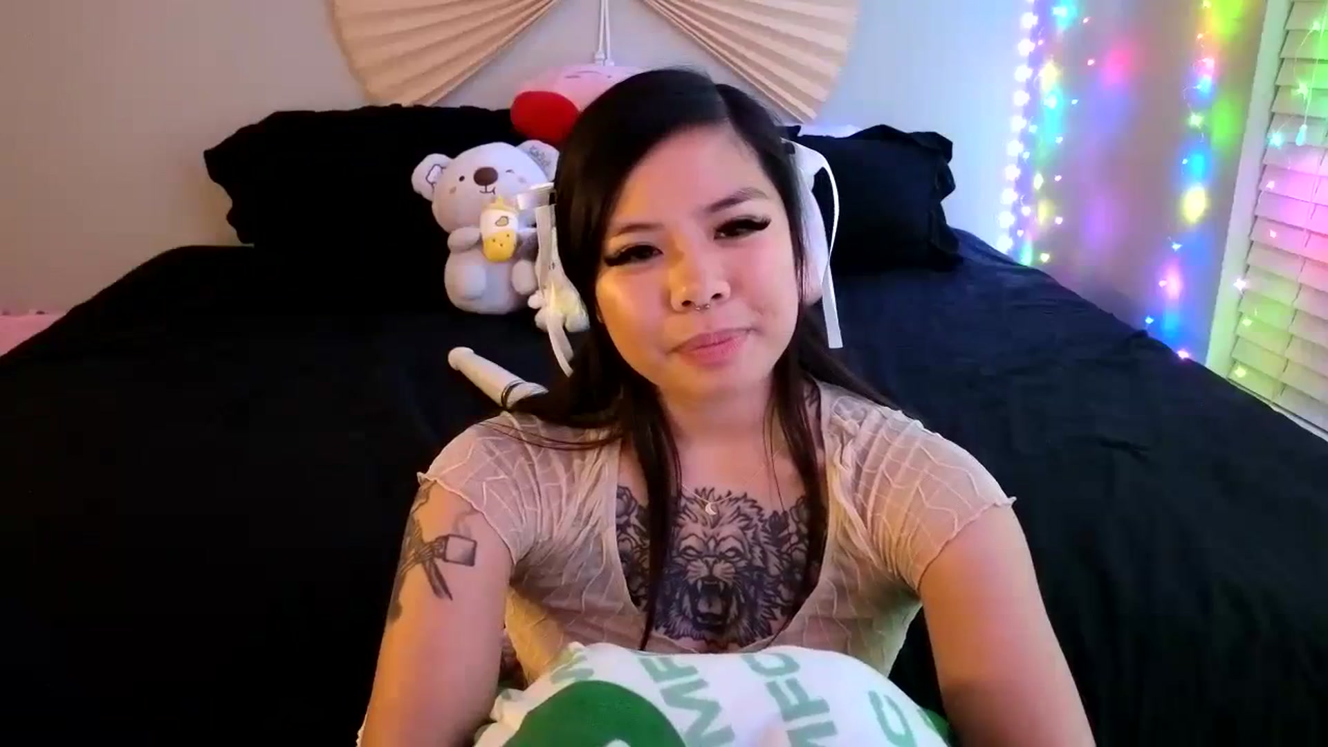 Gallery image thumbnail from dolllface's myfreecams stream on, 02/25/2024, 11:02 image 11 of 20