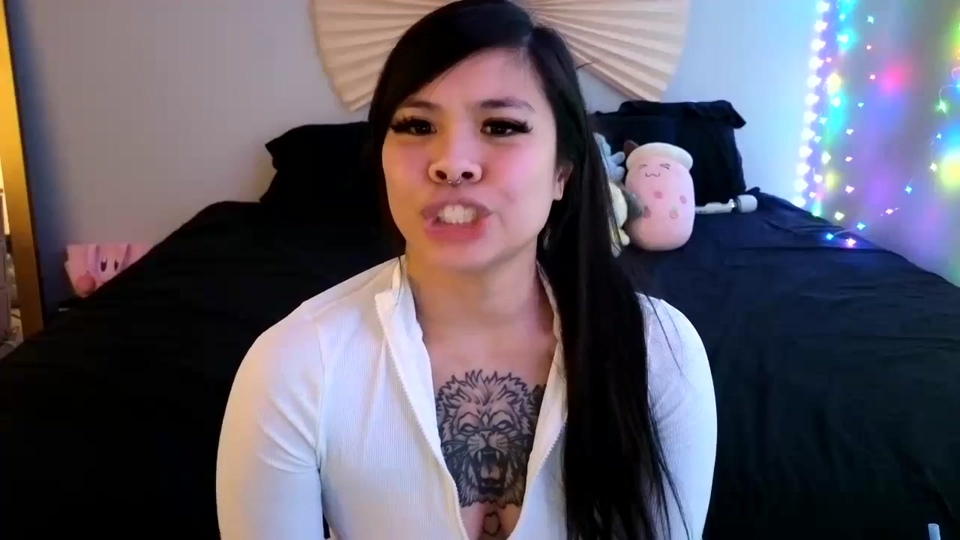 Gallery image thumbnail from dolllface's myfreecams stream on, 02/29/2024, 12:06 image 7 of 20