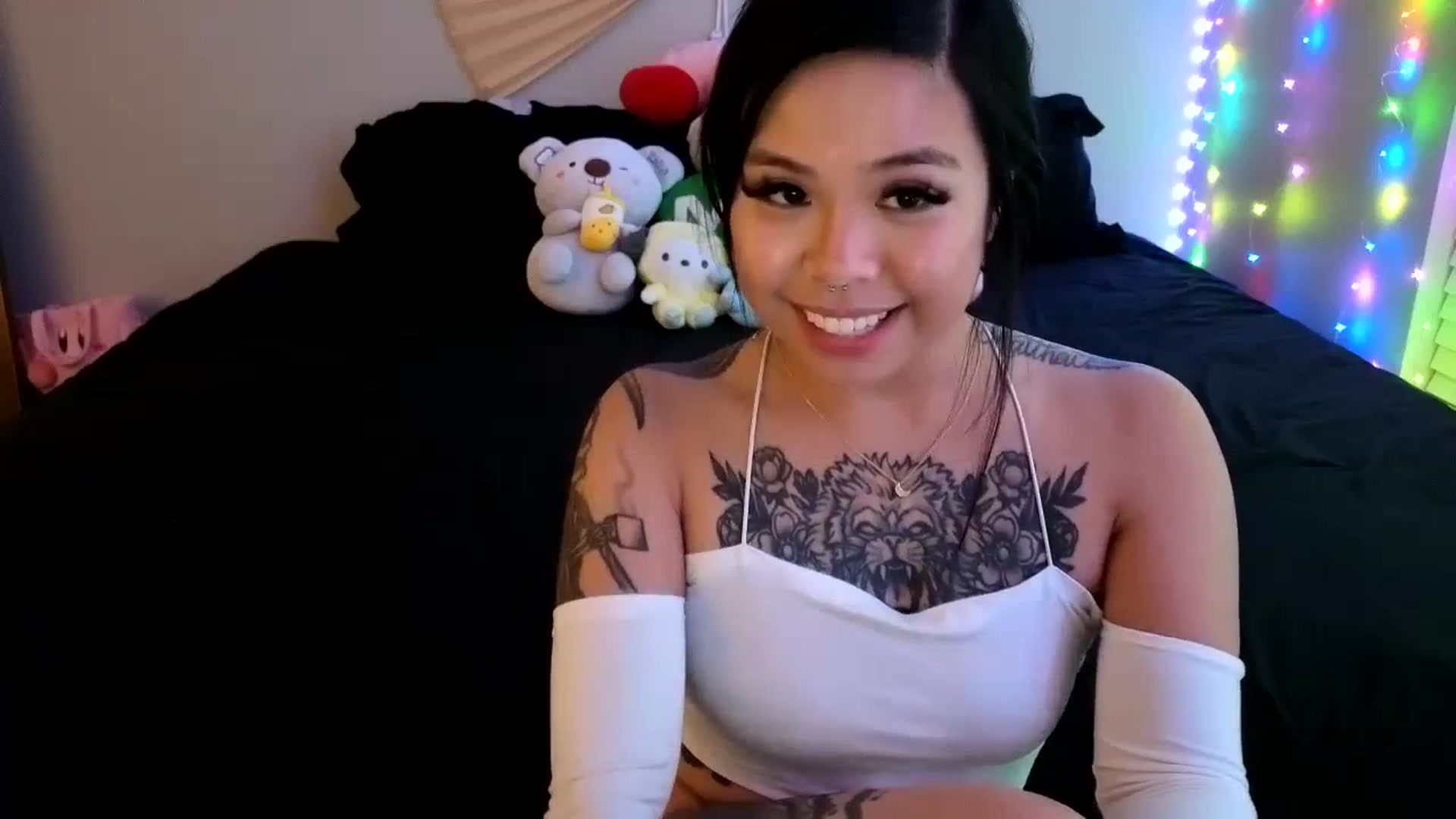 Gallery image thumbnail from dolllface's myfreecams stream on, 03/02/2024, 12:22 image 19 of 20