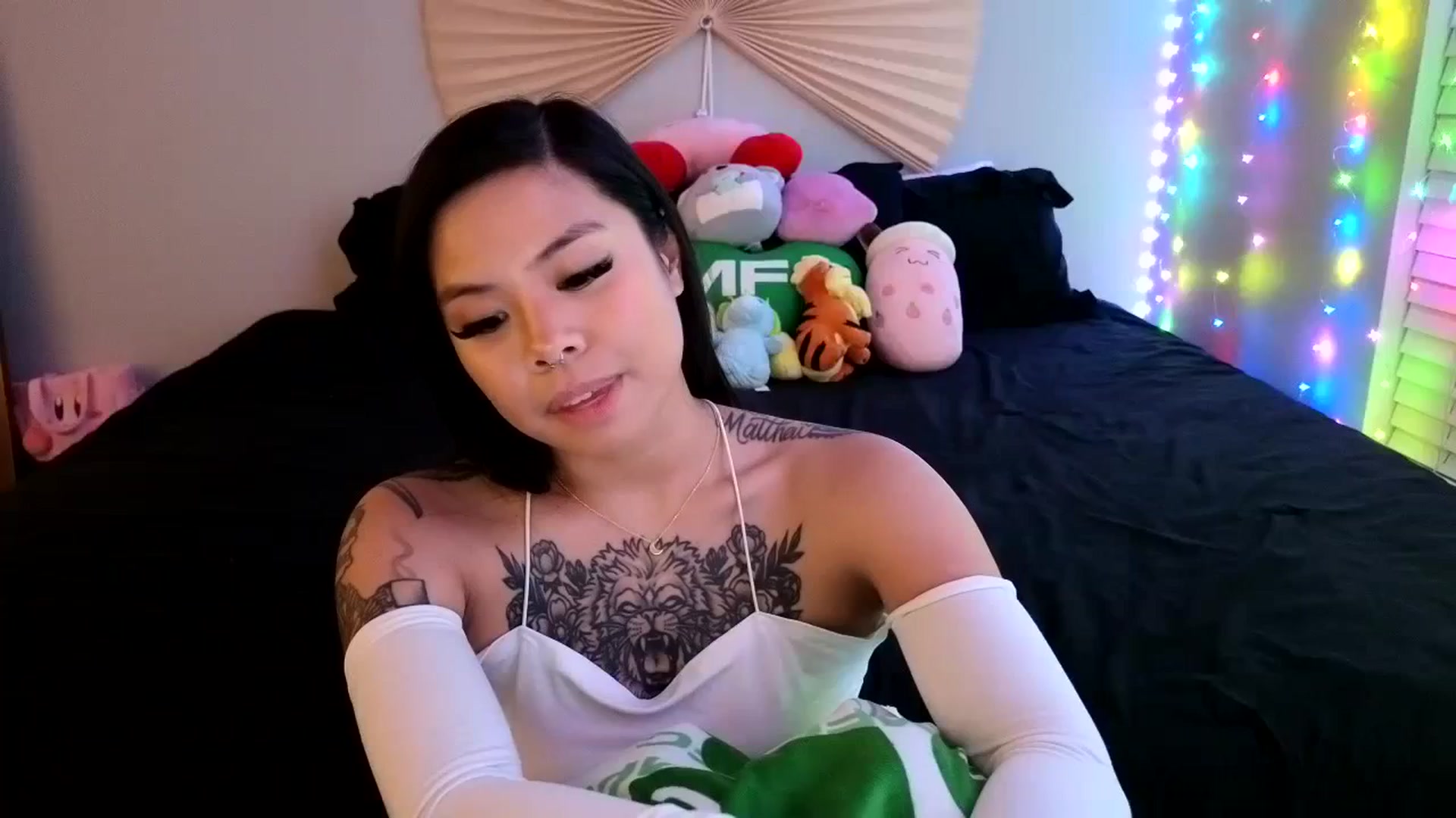 Gallery image thumbnail from dolllface's myfreecams stream on, 03/02/2024, 12:22 image 1 of 20