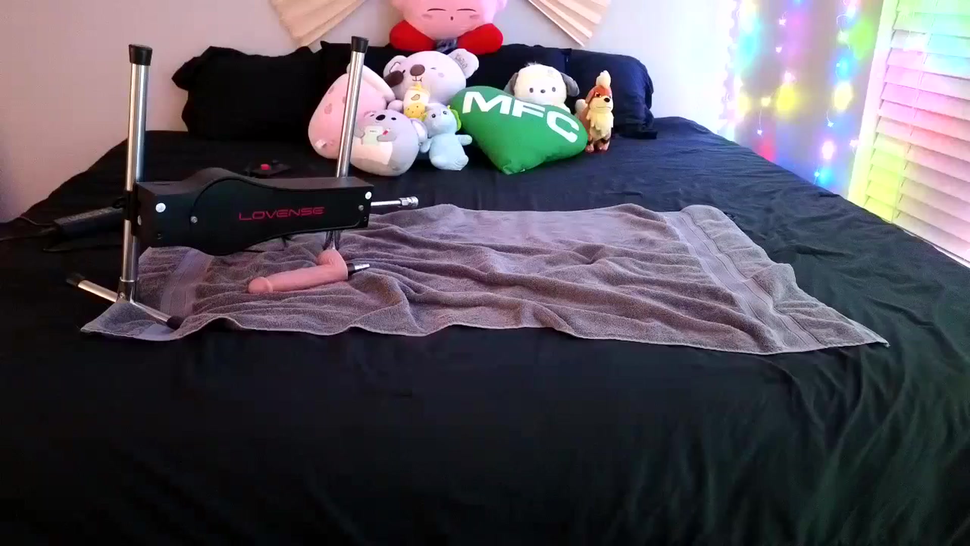 Gallery image thumbnail from dolllface's myfreecams stream on, 03/09/2024, 09:42 image 3 of 20