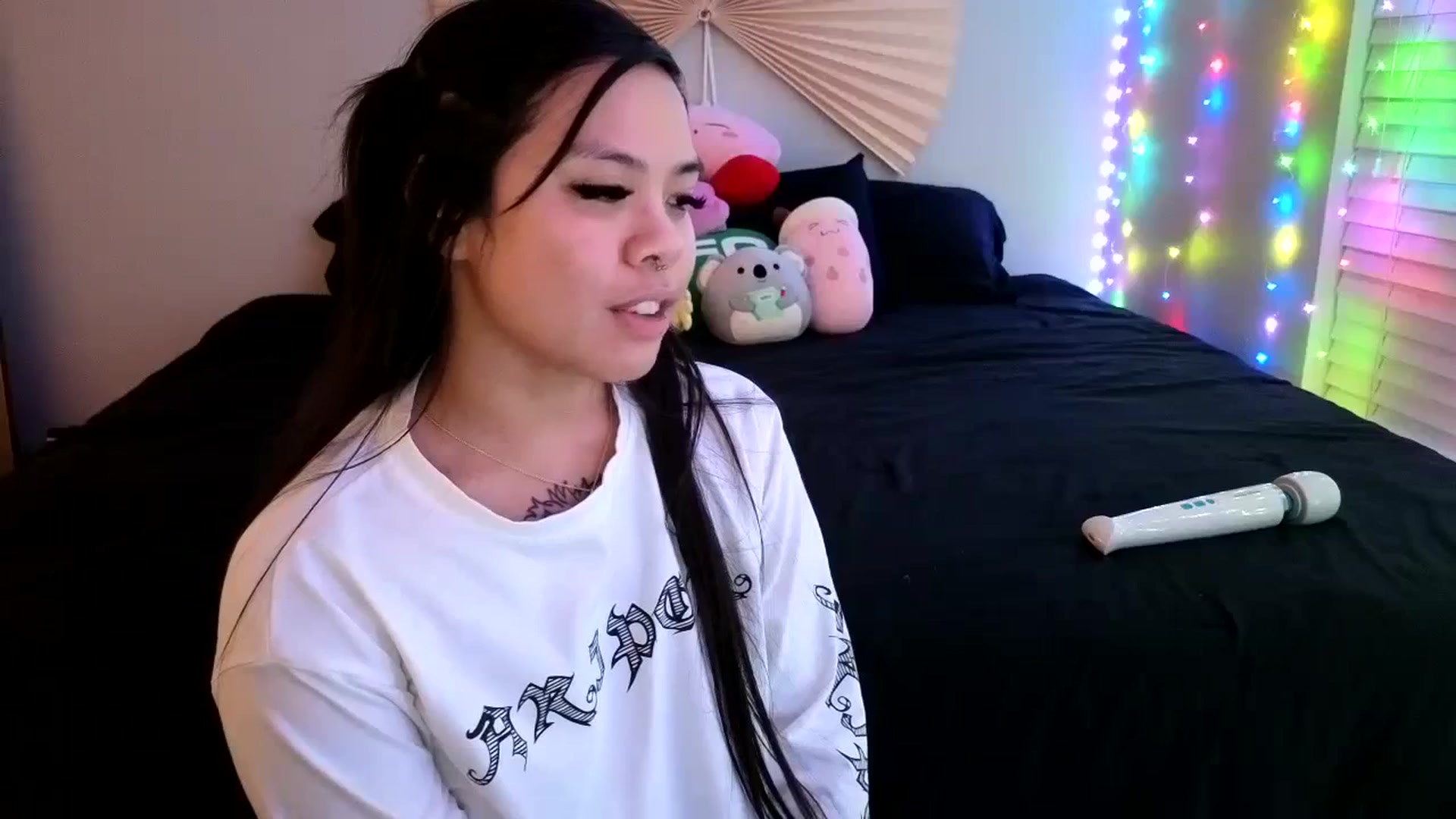 Gallery image thumbnail from dolllface's myfreecams stream on, 03/09/2024, 13:03 image 4 of 20