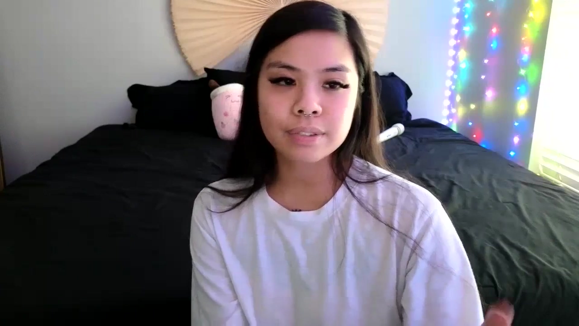 Gallery image thumbnail from dolllface's myfreecams stream on, 03/10/2024, 21:02 image 3 of 20