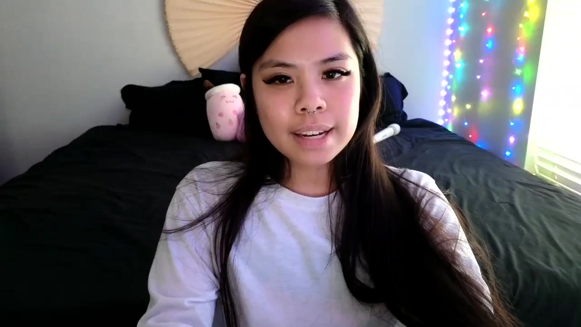 Gallery image thumbnail from dolllface's myfreecams stream on, 03/10/2024, 21:02 image 11 of 20