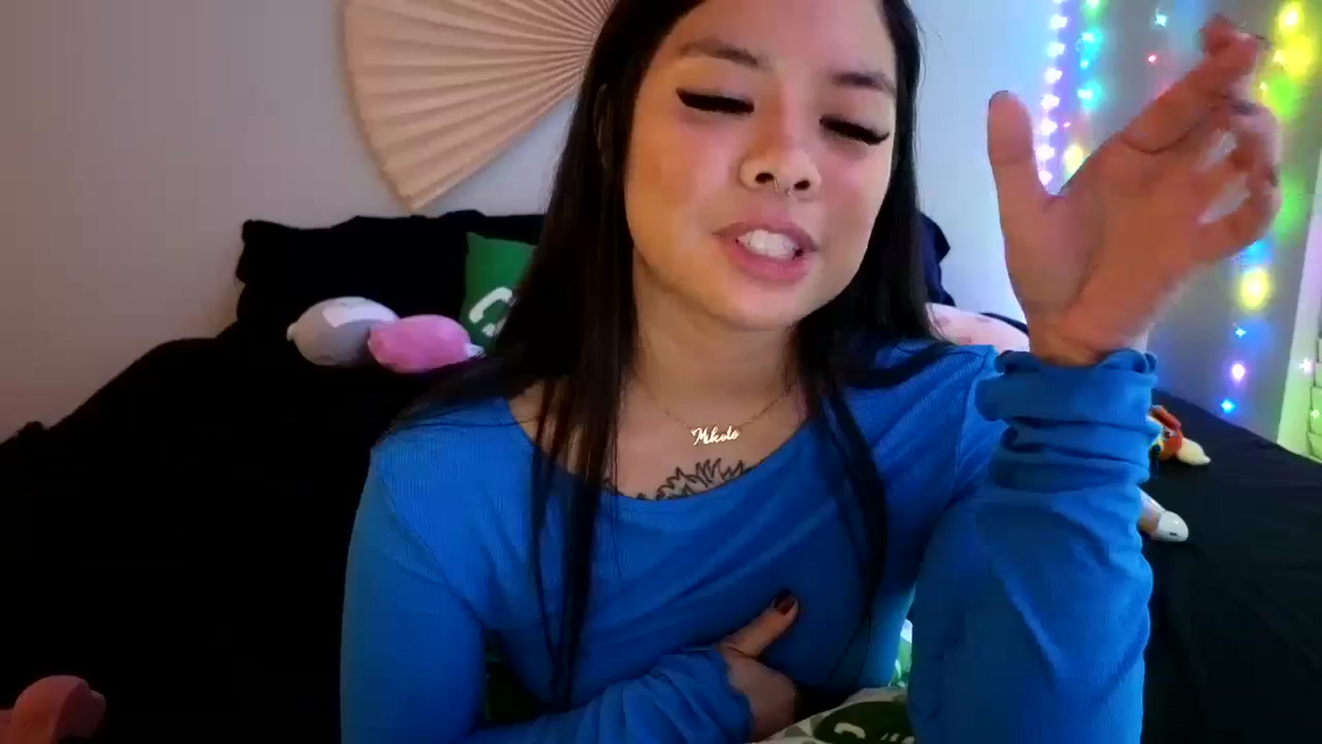 Gallery image thumbnail from dolllface's myfreecams stream on, 03/11/2024, 09:19 image 2 of 20