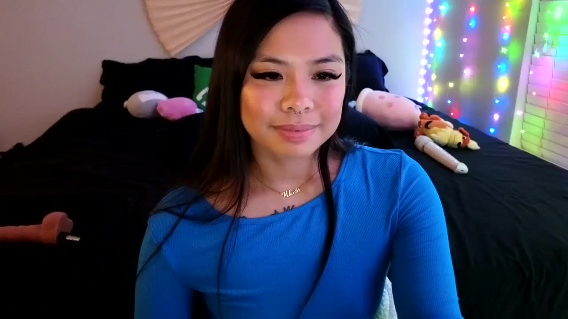 Gallery image thumbnail from dolllface's myfreecams stream on, 03/11/2024, 09:19 image 8 of 20