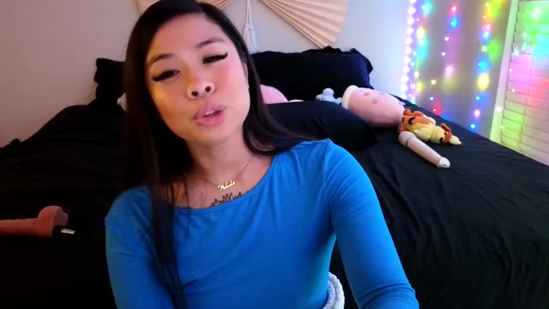Gallery image thumbnail from dolllface's myfreecams stream on, 03/11/2024, 09:19 image 12 of 20