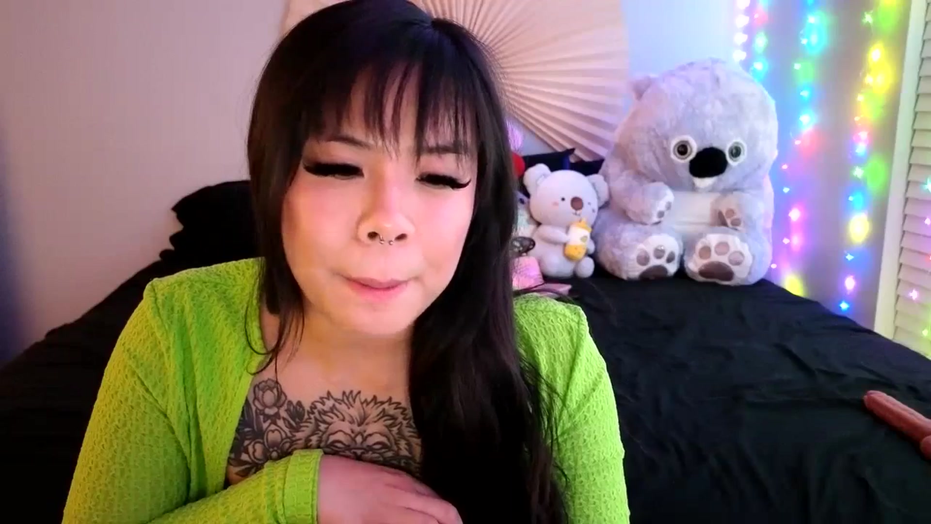 Gallery image thumbnail from dolllface's myfreecams stream on, 03/16/2024, 08:21 image 8 of 20
