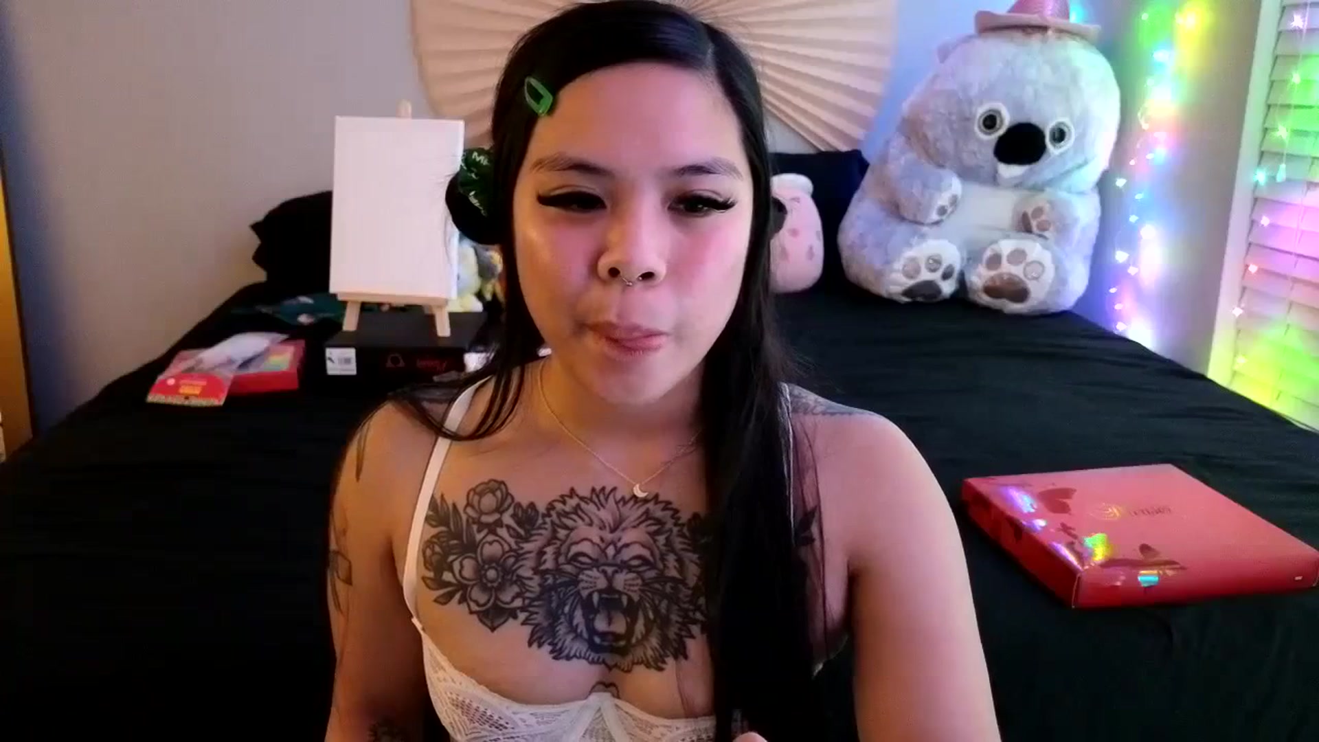 Gallery image thumbnail from dolllface's myfreecams stream on, 03/18/2024, 08:02 image 4 of 20