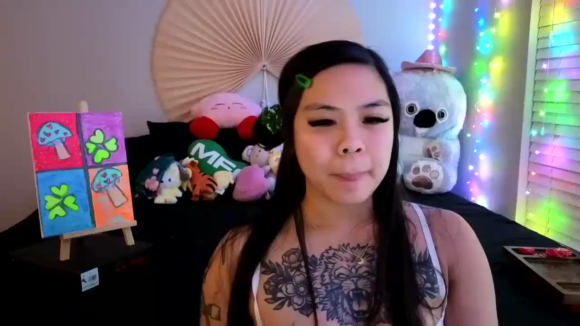 Gallery image thumbnail from dolllface's myfreecams stream on, 03/18/2024, 10:27 image 18 of 20