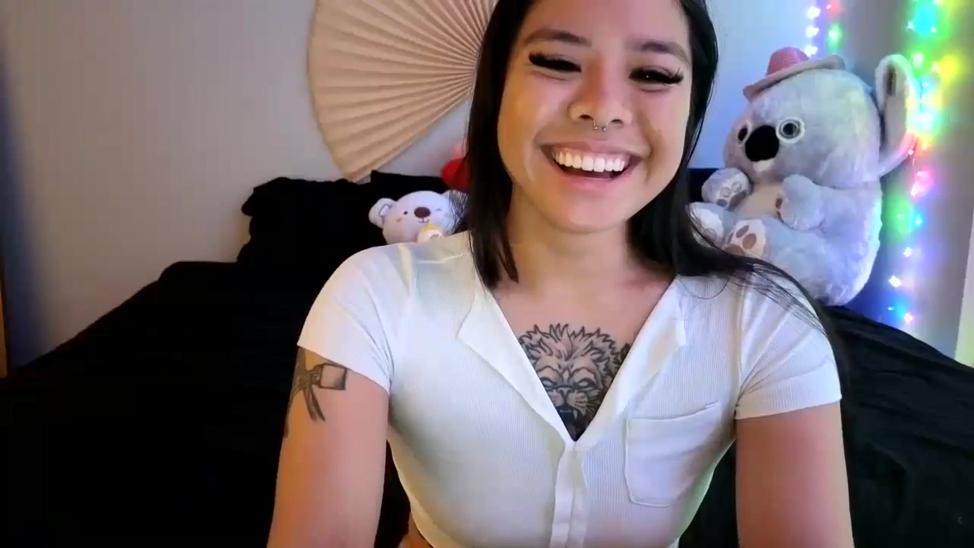 Gallery image thumbnail from dolllface's myfreecams stream on, 03/23/2024, 08:12 image 13 of 20