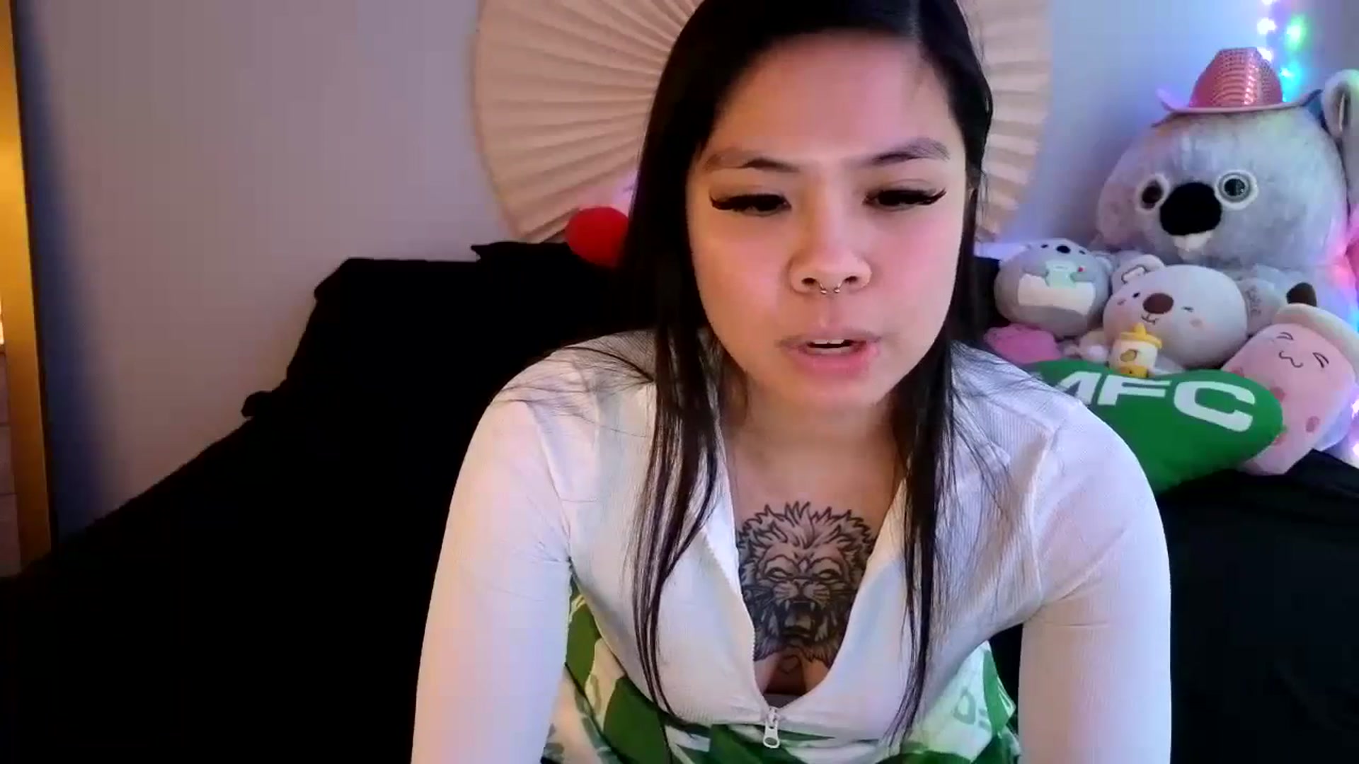 Gallery image thumbnail from dolllface's myfreecams stream on, 04/02/2024, 11:41 image 2 of 20