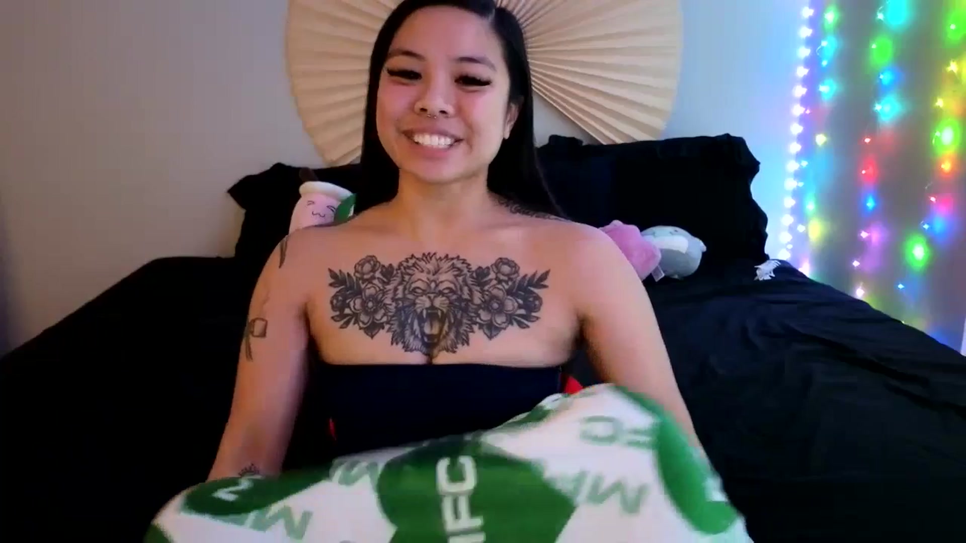 Gallery image thumbnail from dolllface's myfreecams stream on, 04/09/2024, 09:36 image 7 of 20