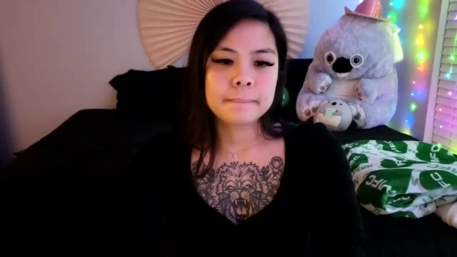 Gallery image thumbnail from dolllface's myfreecams stream on, 04/10/2024, 09:57 image 6 of 20