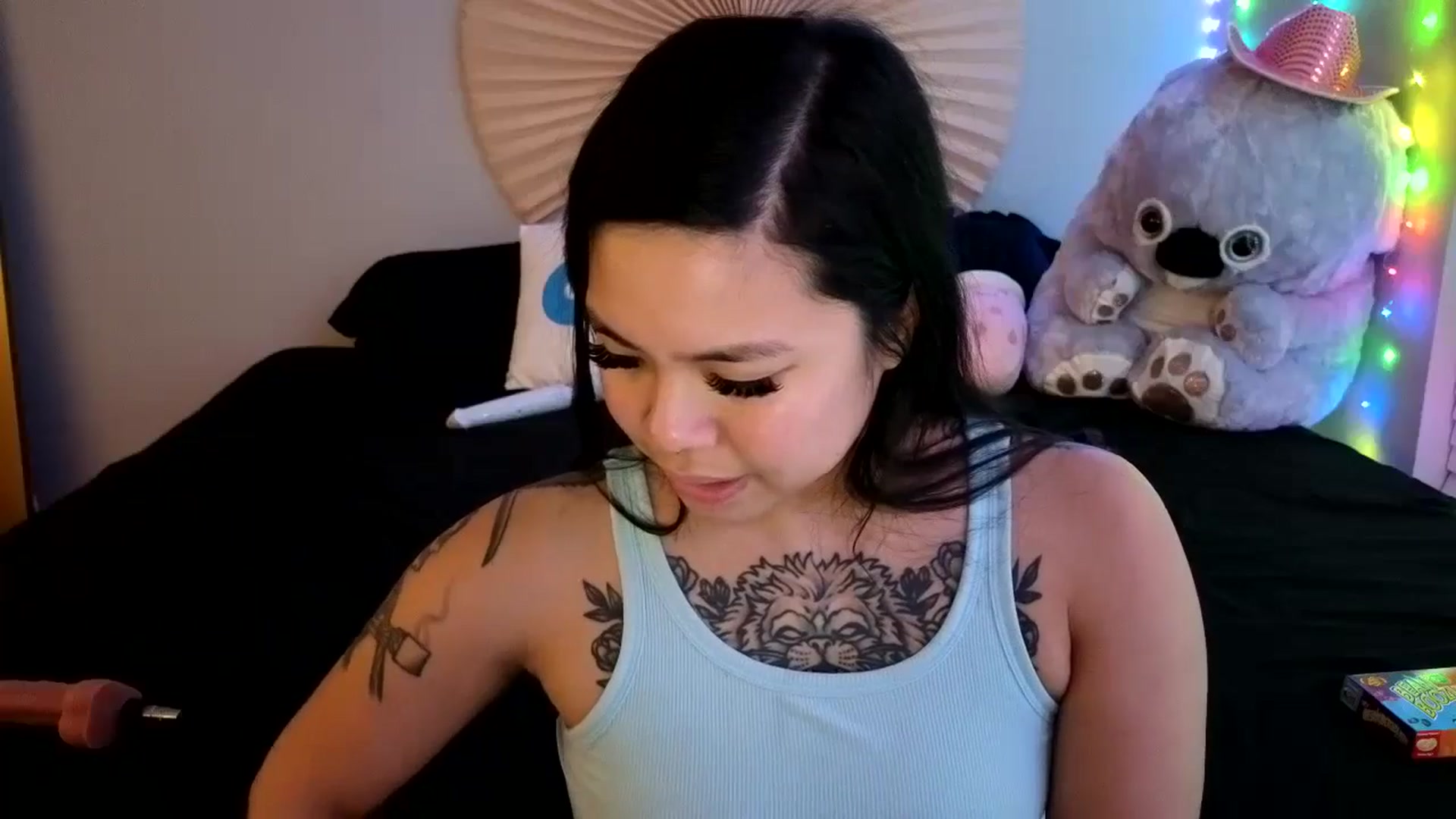 Gallery image thumbnail from dolllface's myfreecams stream on, 04/16/2024, 09:29 image 5 of 20