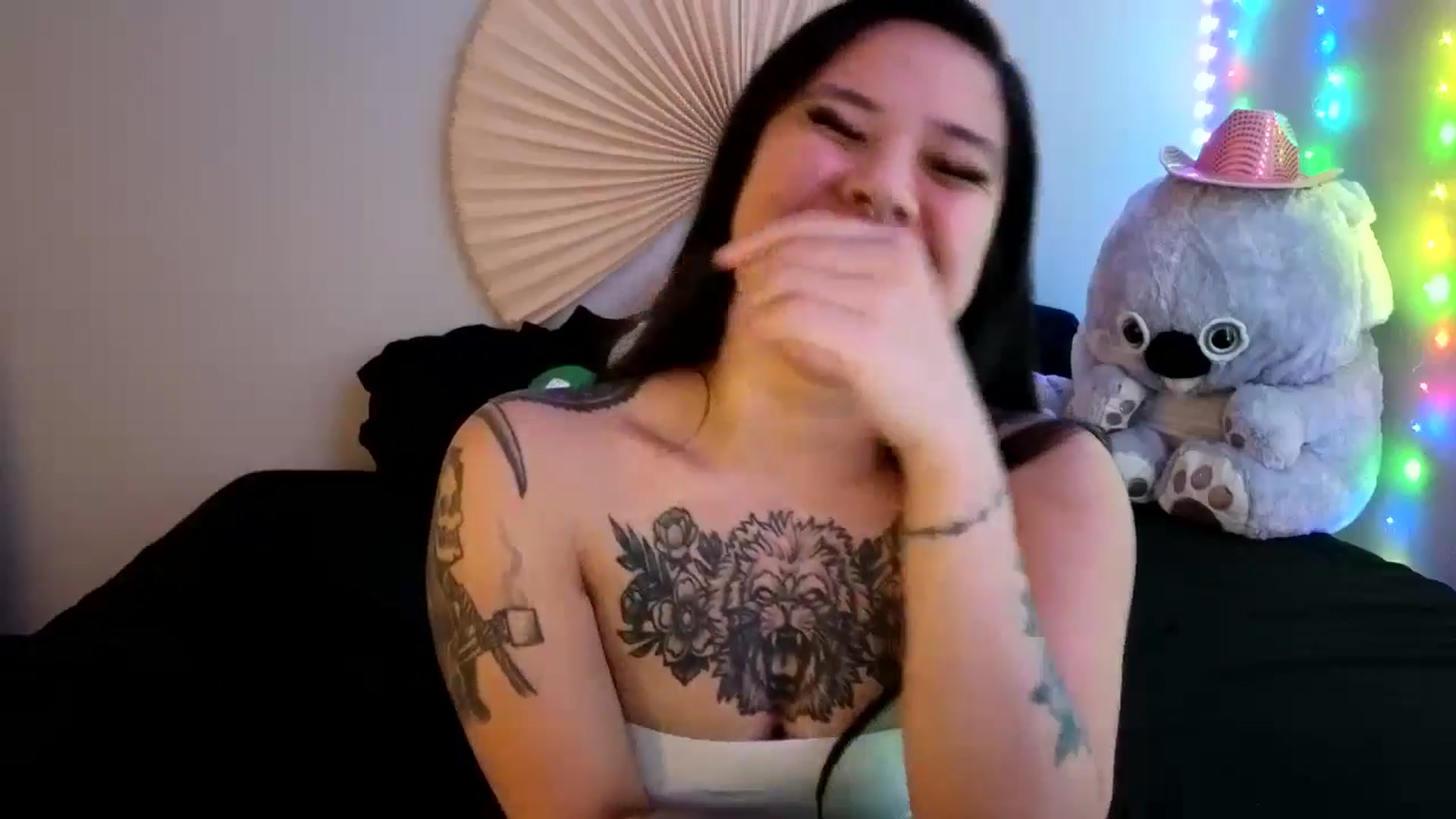 Gallery image thumbnail from dolllface's myfreecams stream on, 04/20/2024, 08:56 image 20 of 20