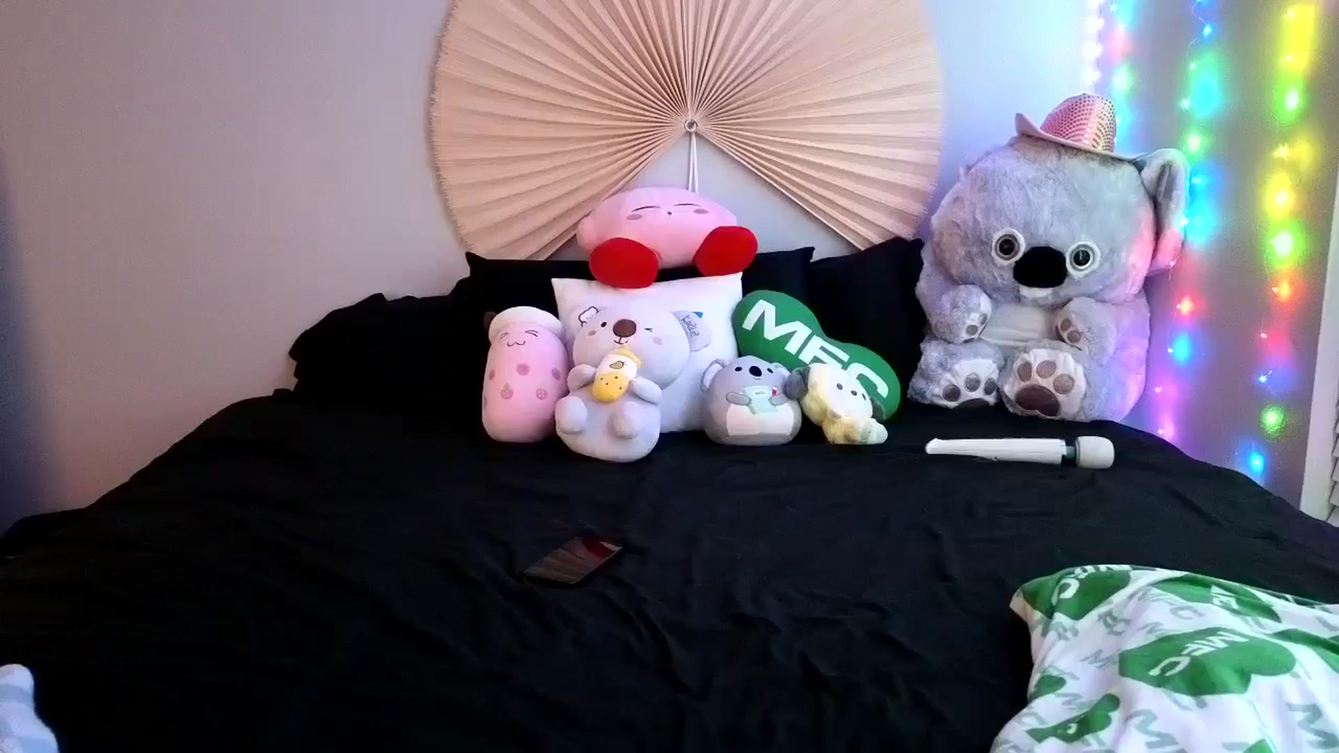 Gallery image thumbnail from dolllface's myfreecams stream on, 05/02/2024, 07:38 image 13 of 20