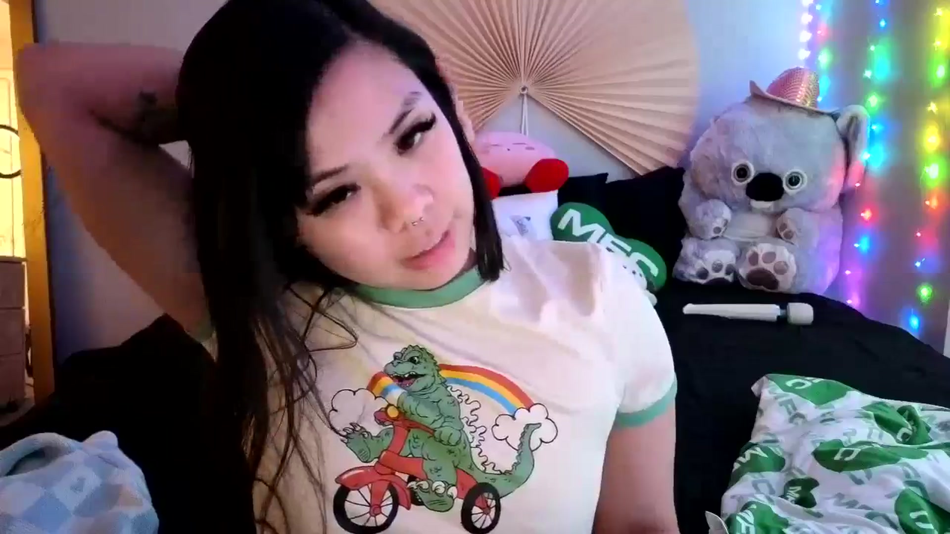Gallery image thumbnail from dolllface's myfreecams stream on, 05/02/2024, 07:38 image 14 of 20
