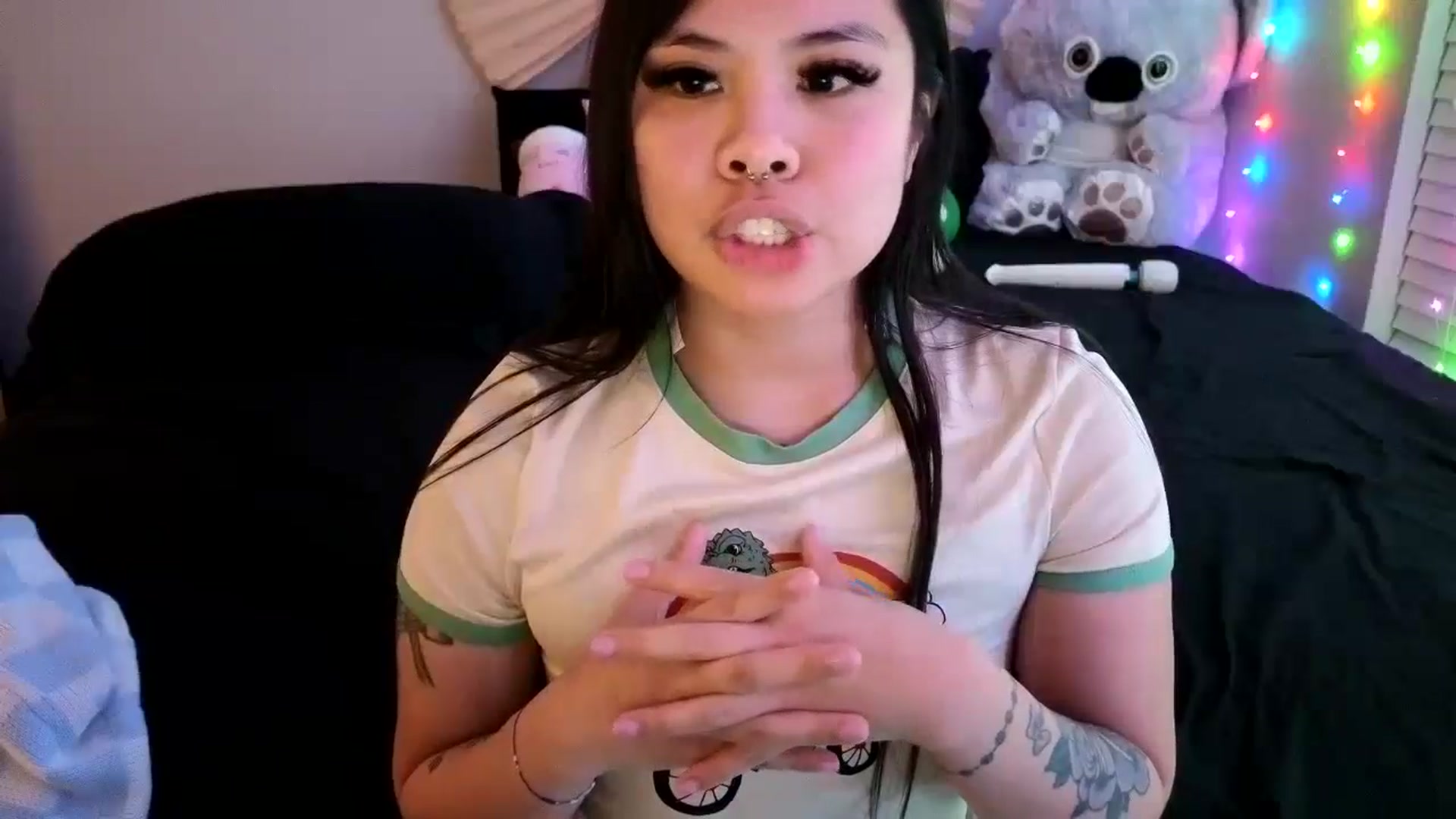 Gallery image thumbnail from dolllface's myfreecams stream on, 05/02/2024, 09:14 image 6 of 20