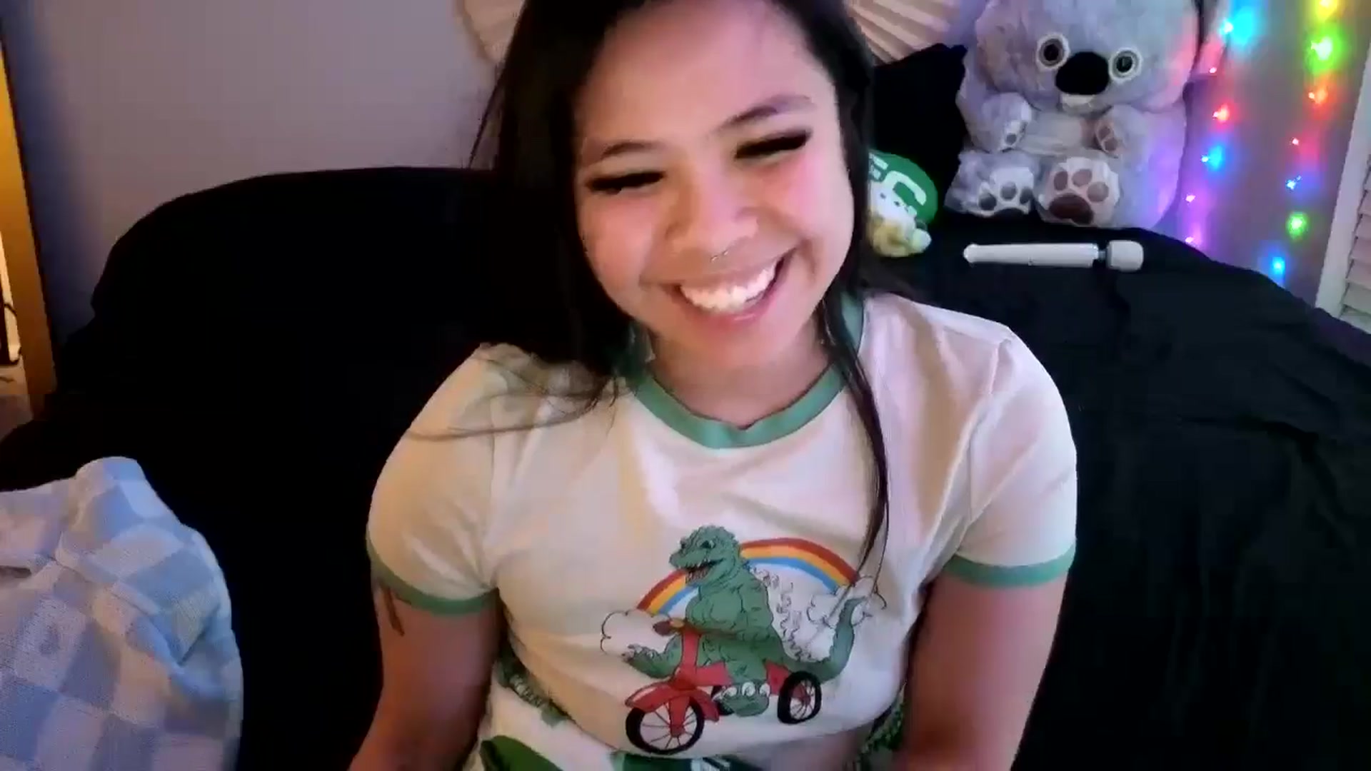 Gallery image thumbnail from dolllface's myfreecams stream on, 05/02/2024, 10:15 image 2 of 20