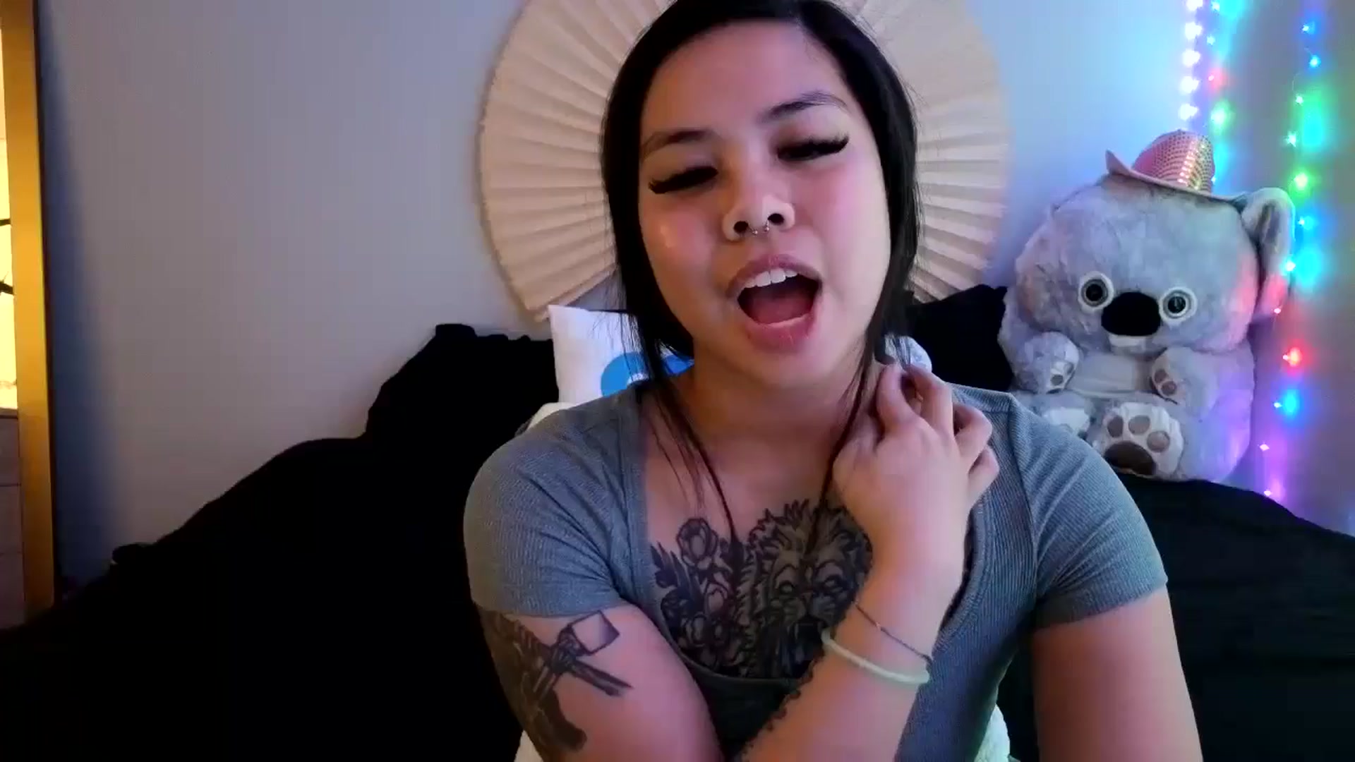 Gallery image thumbnail from dolllface's myfreecams stream on, 05/04/2024, 07:28 image 3 of 20