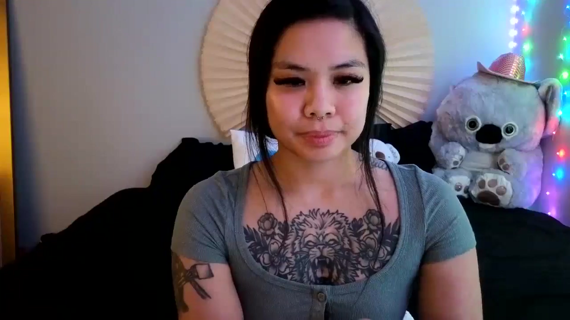 Gallery image thumbnail from dolllface's myfreecams stream on, 05/04/2024, 07:28 image 20 of 20