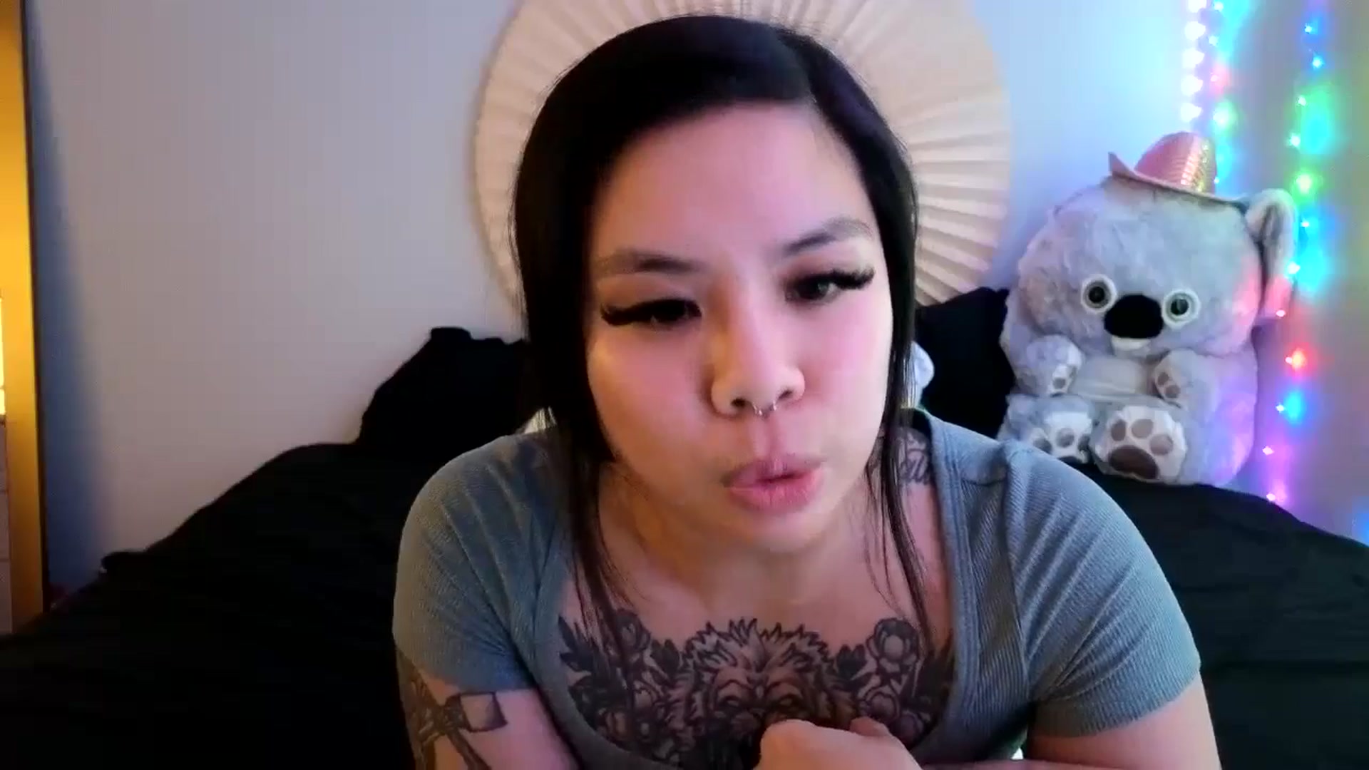 Gallery image thumbnail from dolllface's myfreecams stream on, 05/04/2024, 07:28 image 10 of 20
