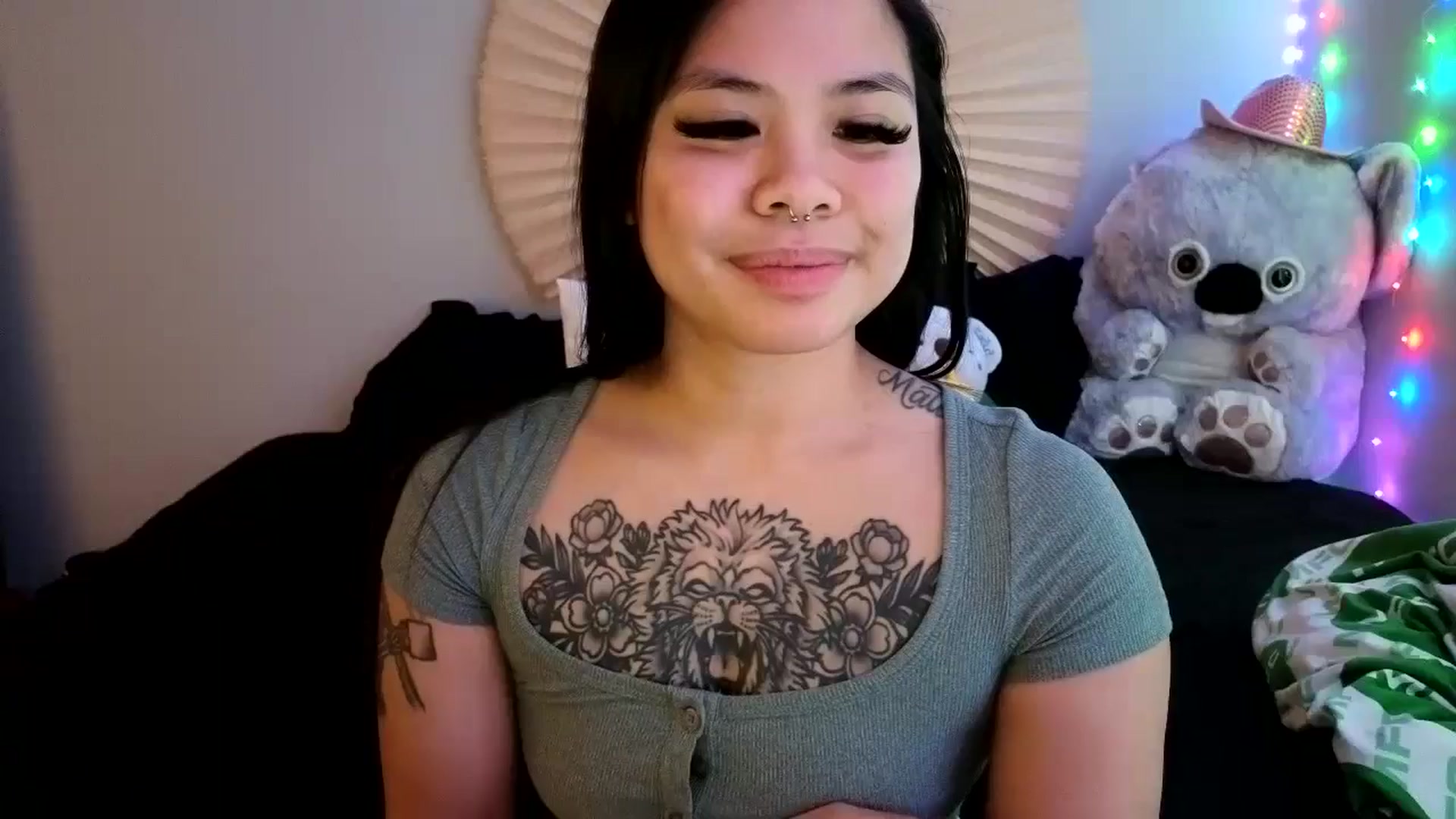 Gallery image thumbnail from dolllface's myfreecams stream on, 05/04/2024, 11:59 image 14 of 20