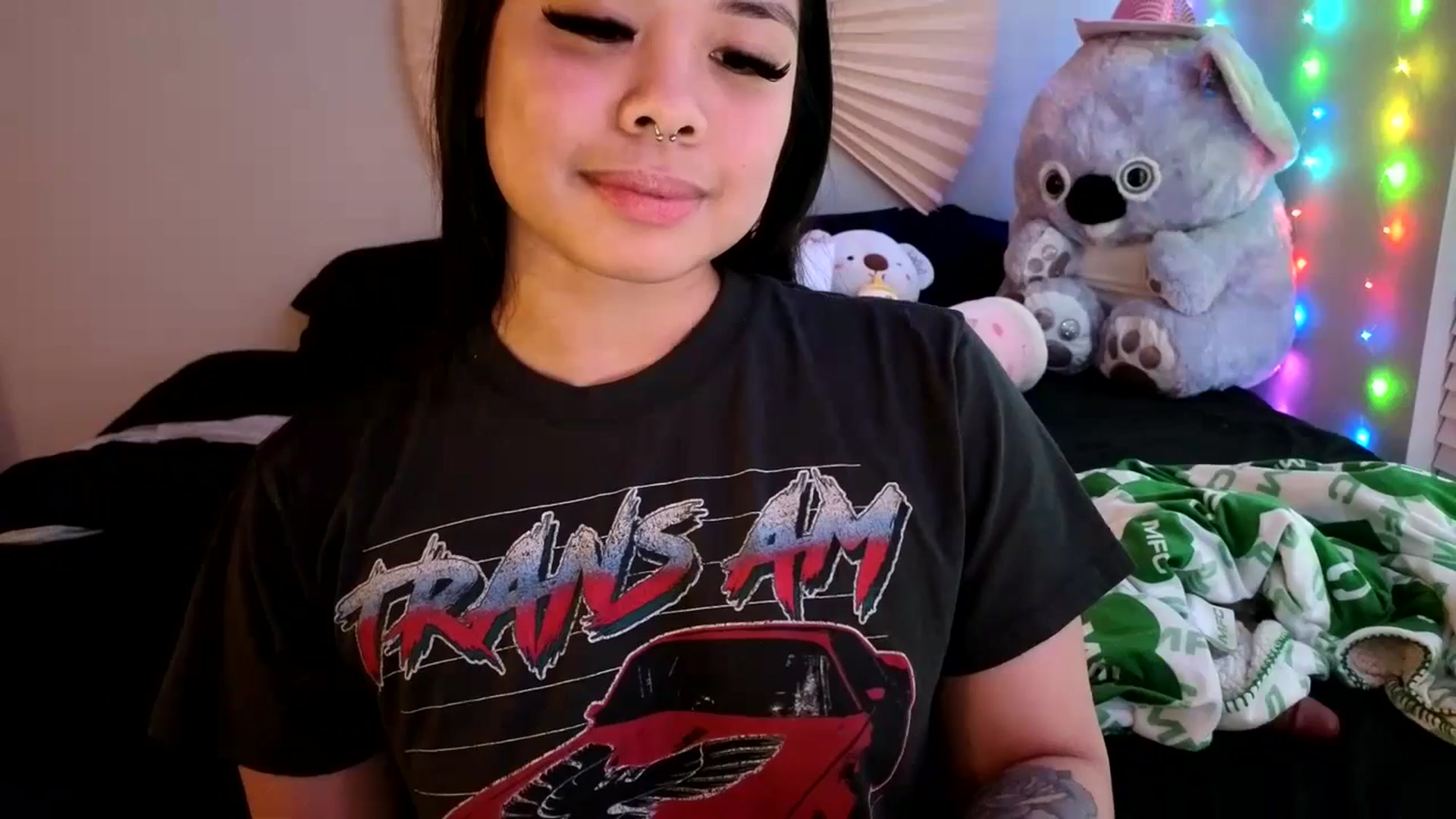 Gallery image thumbnail from dolllface's myfreecams stream on, 05/16/2024, 10:23 image 11 of 20