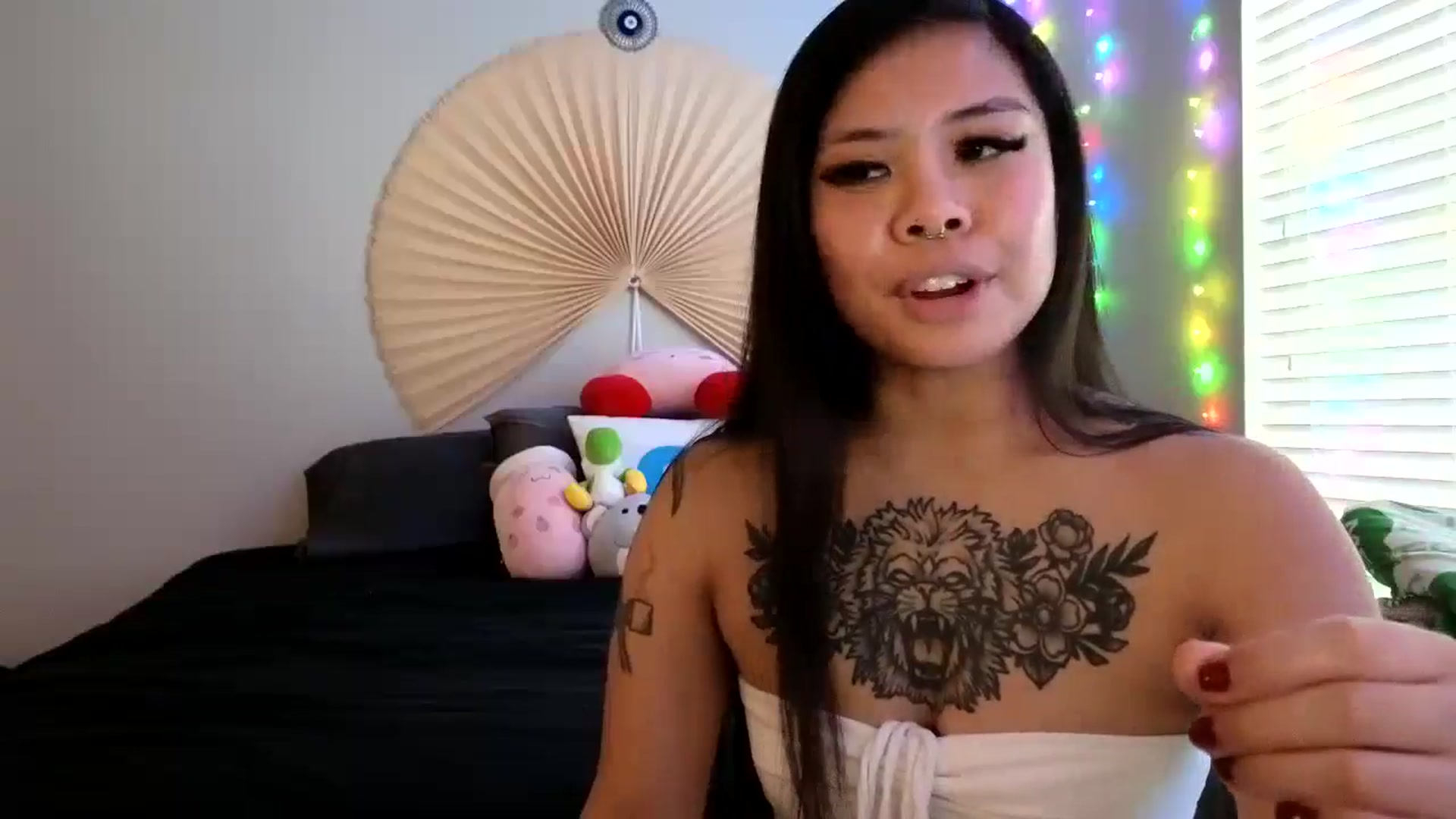 Gallery image thumbnail from dolllface's myfreecams stream on, 05/25/2024, 23:03 image 7 of 20