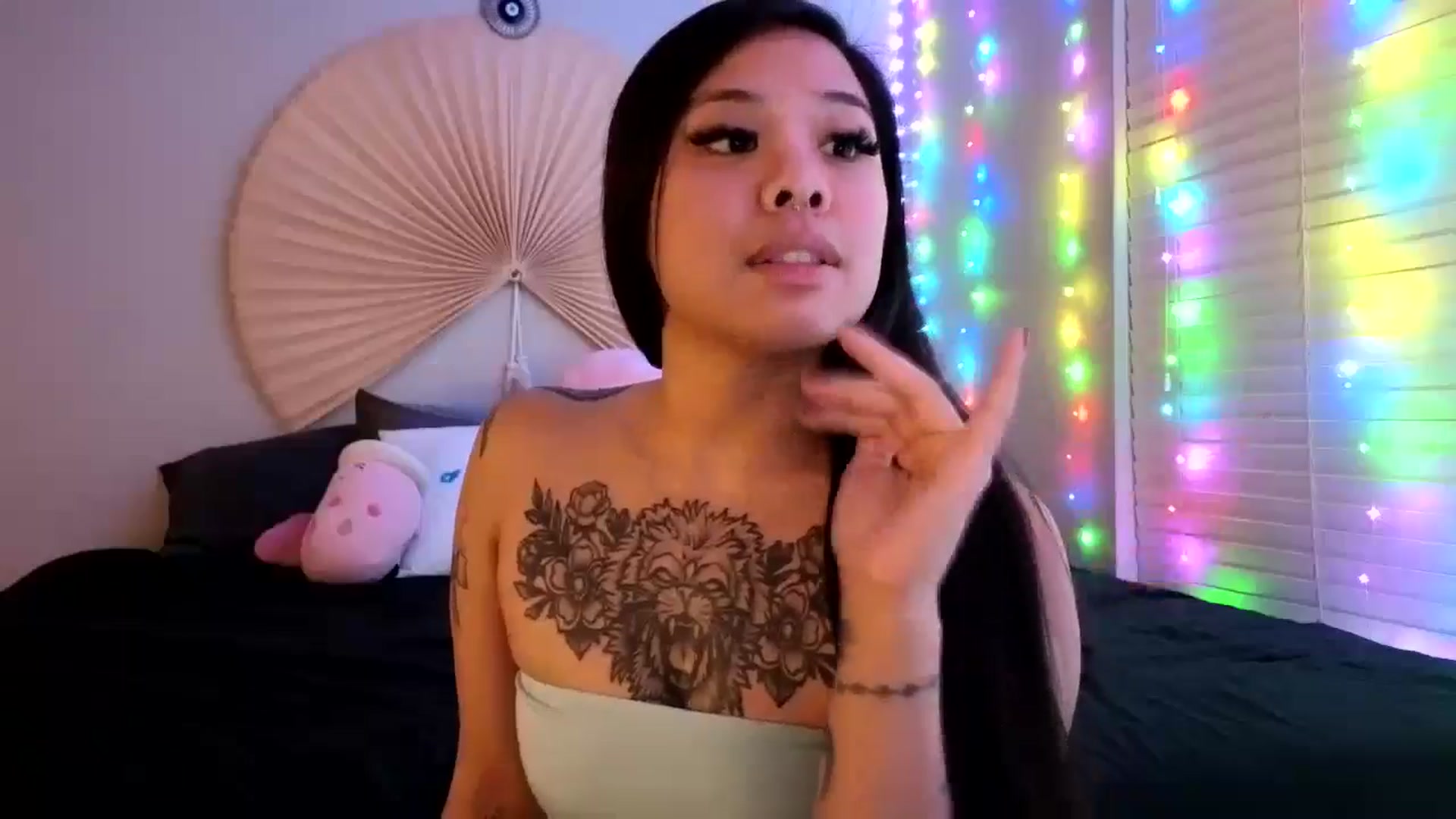 Gallery image thumbnail from dolllface's myfreecams stream on, 05/30/2024, 10:48 image 18 of 20