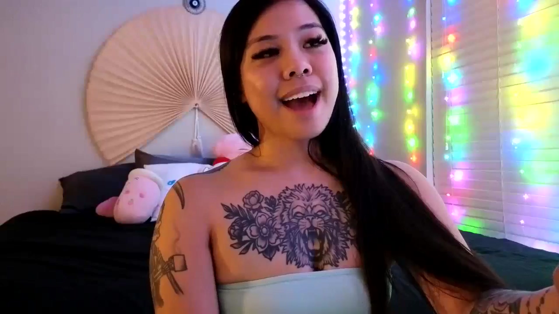 Gallery image thumbnail from dolllface's myfreecams stream on, 05/30/2024, 10:48 image 17 of 20