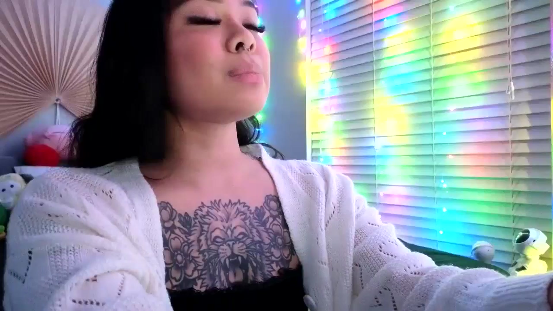 Gallery image thumbnail from dolllface's myfreecams stream on, 06/03/2024, 11:40 image 5 of 20