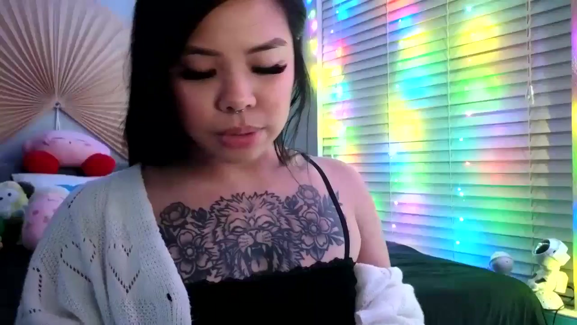 Gallery image thumbnail from dolllface's myfreecams stream on, 06/03/2024, 11:40 image 4 of 20