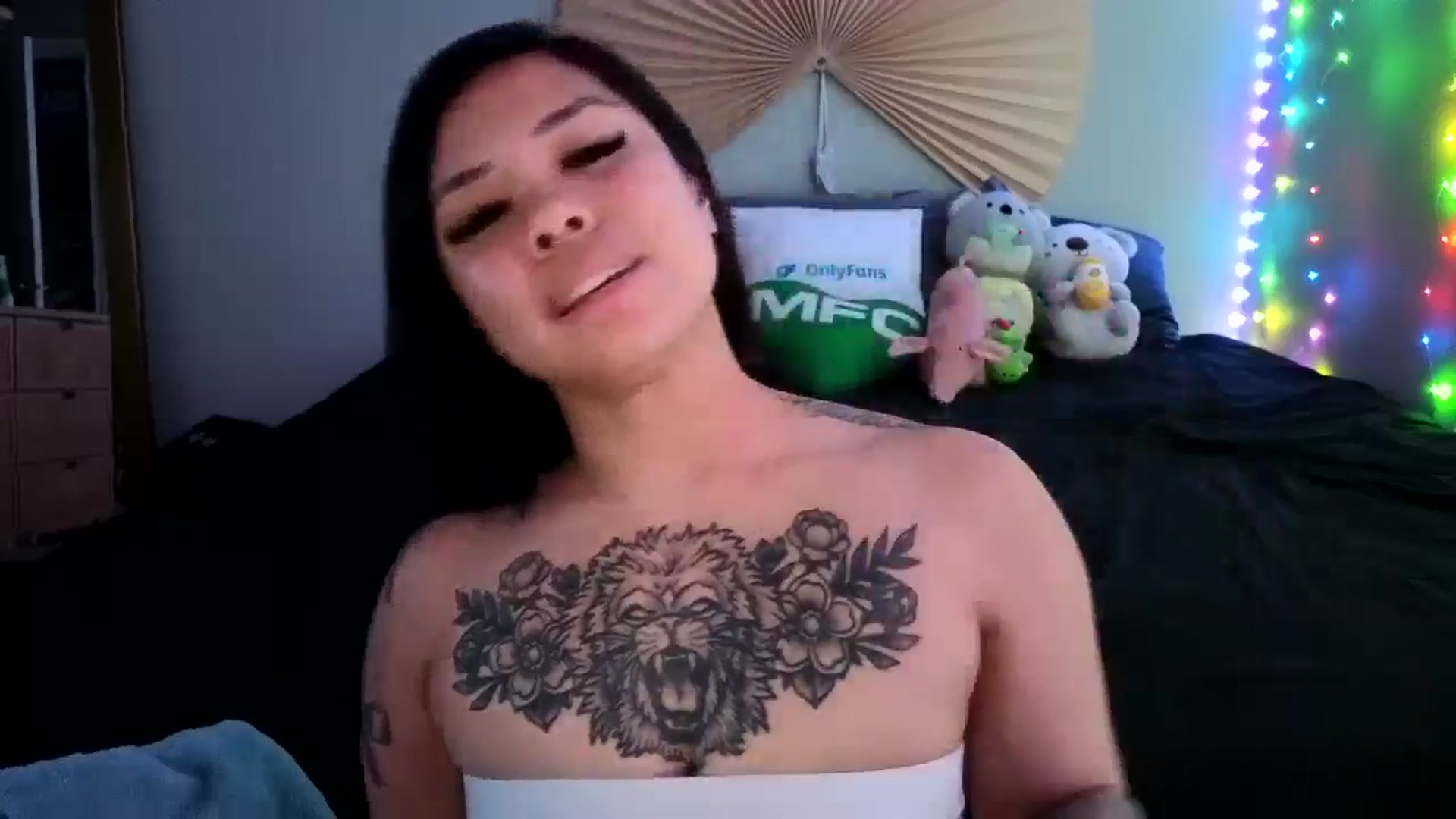 Gallery image thumbnail from dolllface's myfreecams stream on, 06/14/2024, 11:51 image 17 of 20