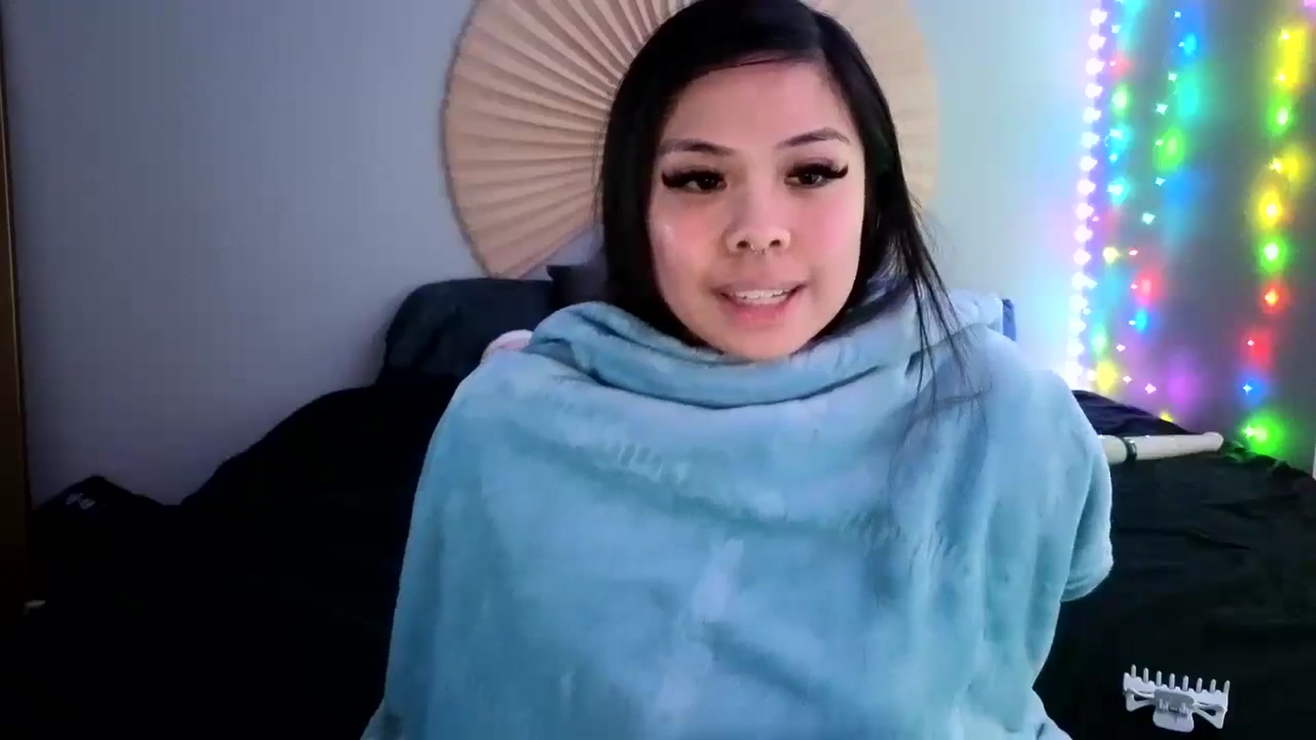 Gallery image thumbnail from dolllface's myfreecams stream on, 06/17/2024, 11:39 image 8 of 20