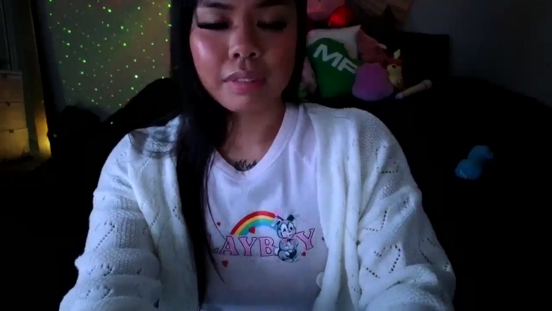 Gallery image thumbnail from dolllface's myfreecams stream on, 06/22/2024, 08:41 image 6 of 20
