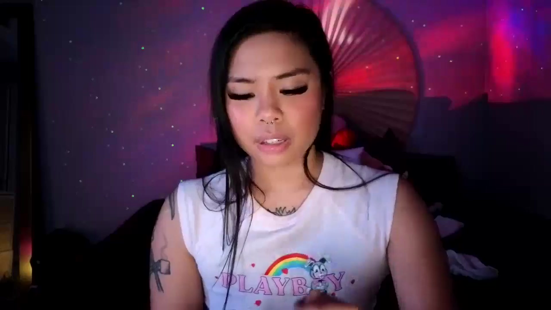 Gallery image thumbnail from dolllface's myfreecams stream on, 06/22/2024, 09:13 image 15 of 20
