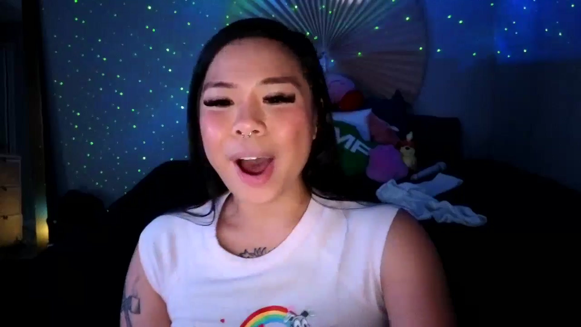 Gallery image thumbnail from dolllface's myfreecams stream on, 06/22/2024, 09:13 image 5 of 20