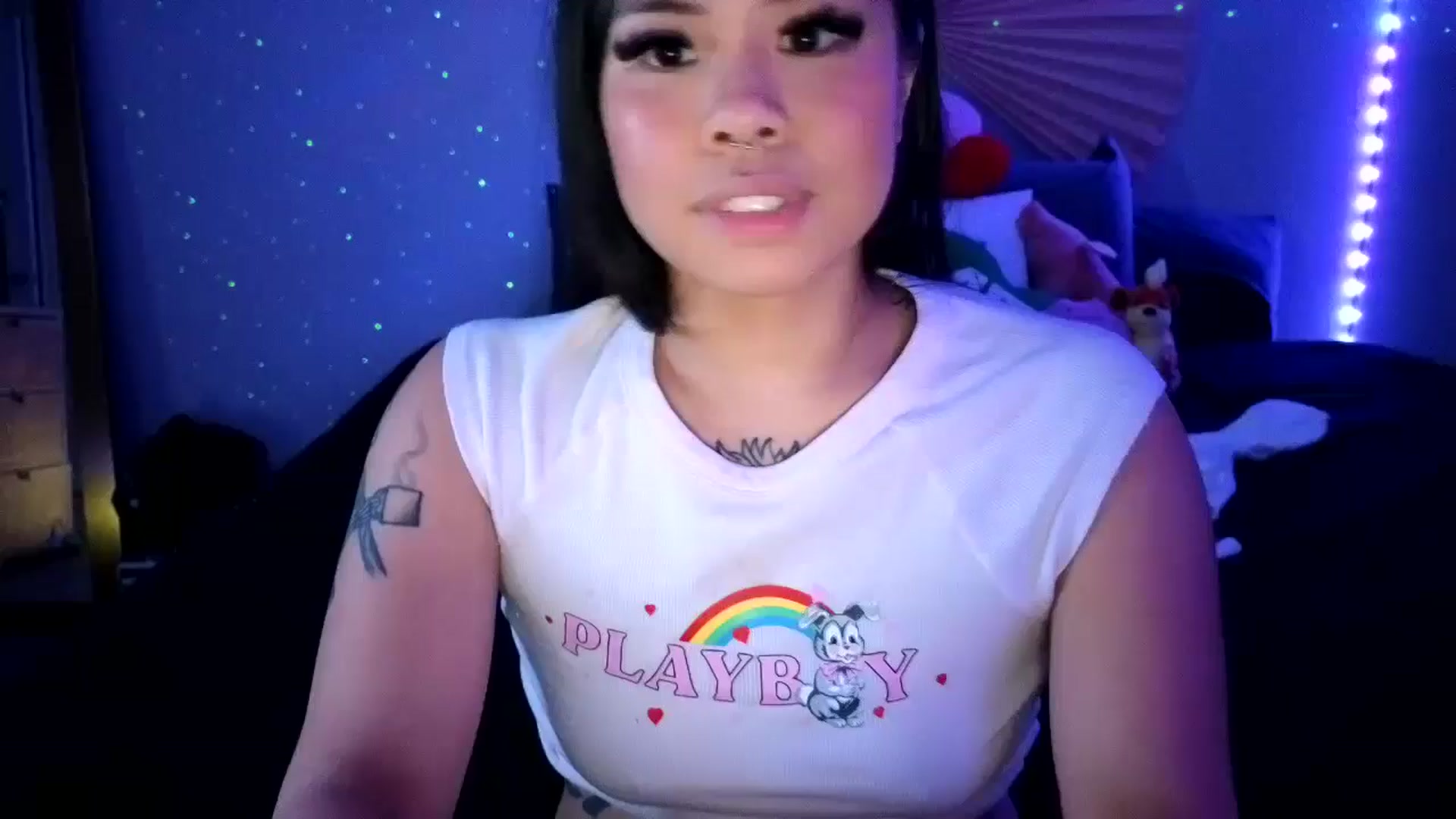 Gallery image thumbnail from dolllface's myfreecams stream on, 06/22/2024, 11:36 image 1 of 20