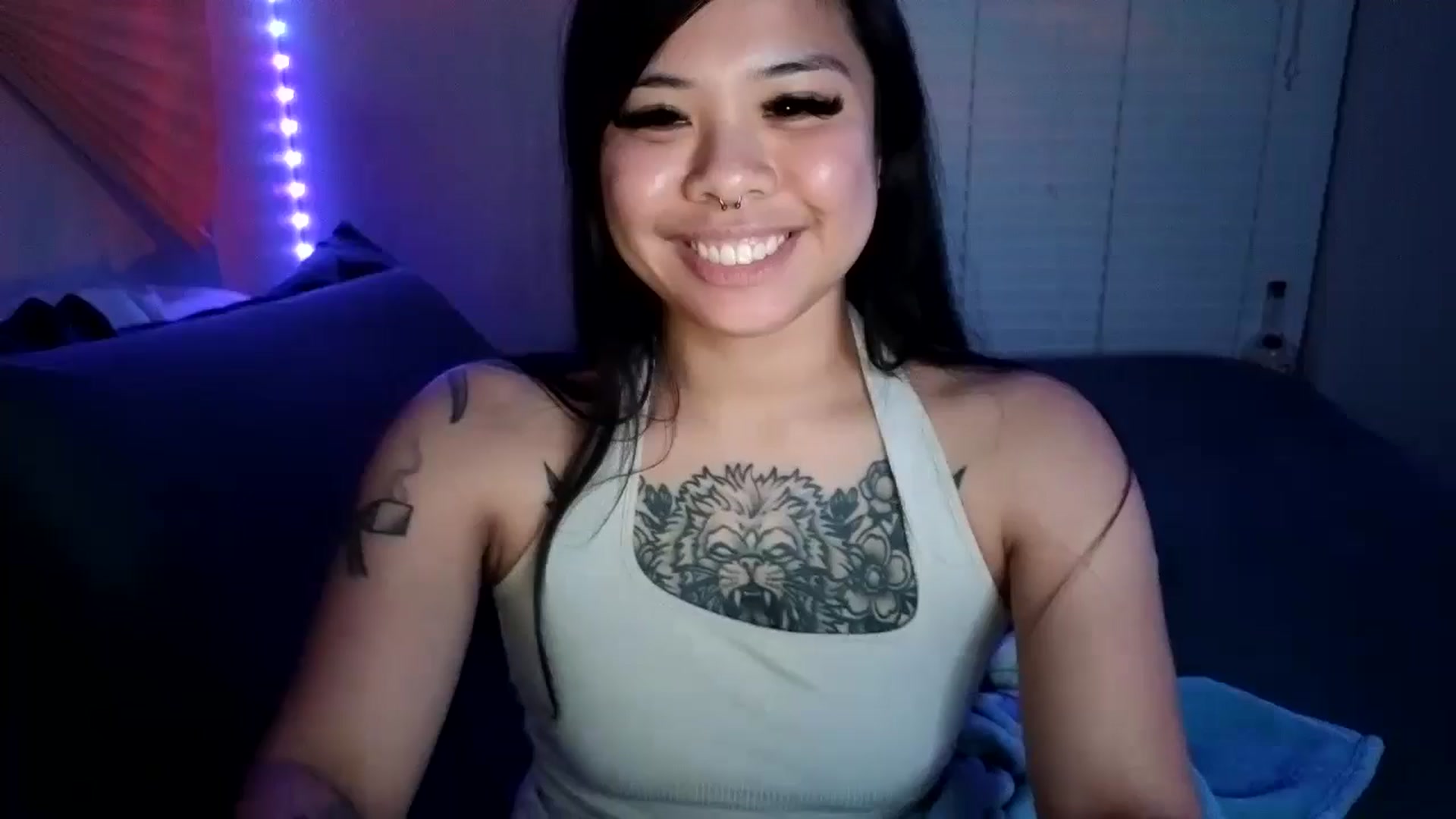Gallery image thumbnail from dolllface's myfreecams stream on, 07/05/2024, 08:38 image 13 of 20
