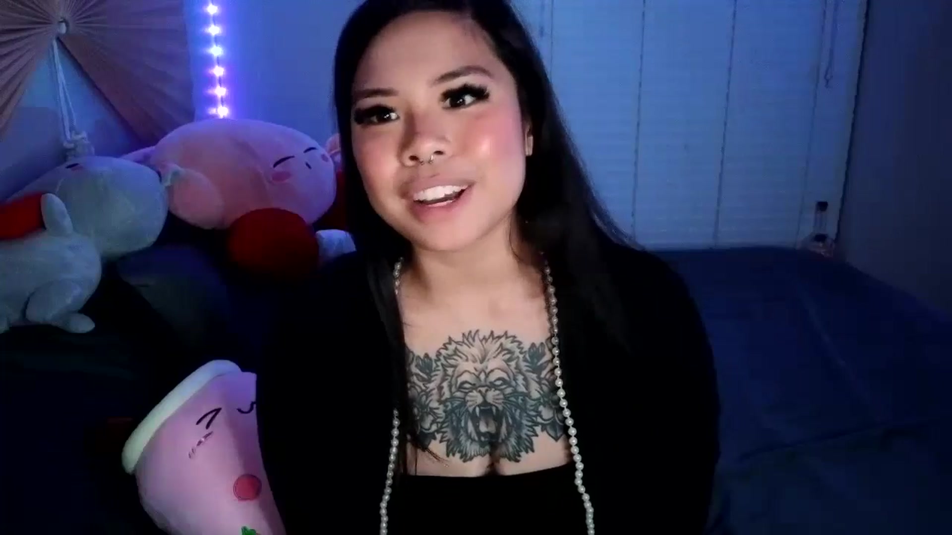 Gallery image thumbnail from dolllface's myfreecams stream on, 07/06/2024, 08:54 image 11 of 20