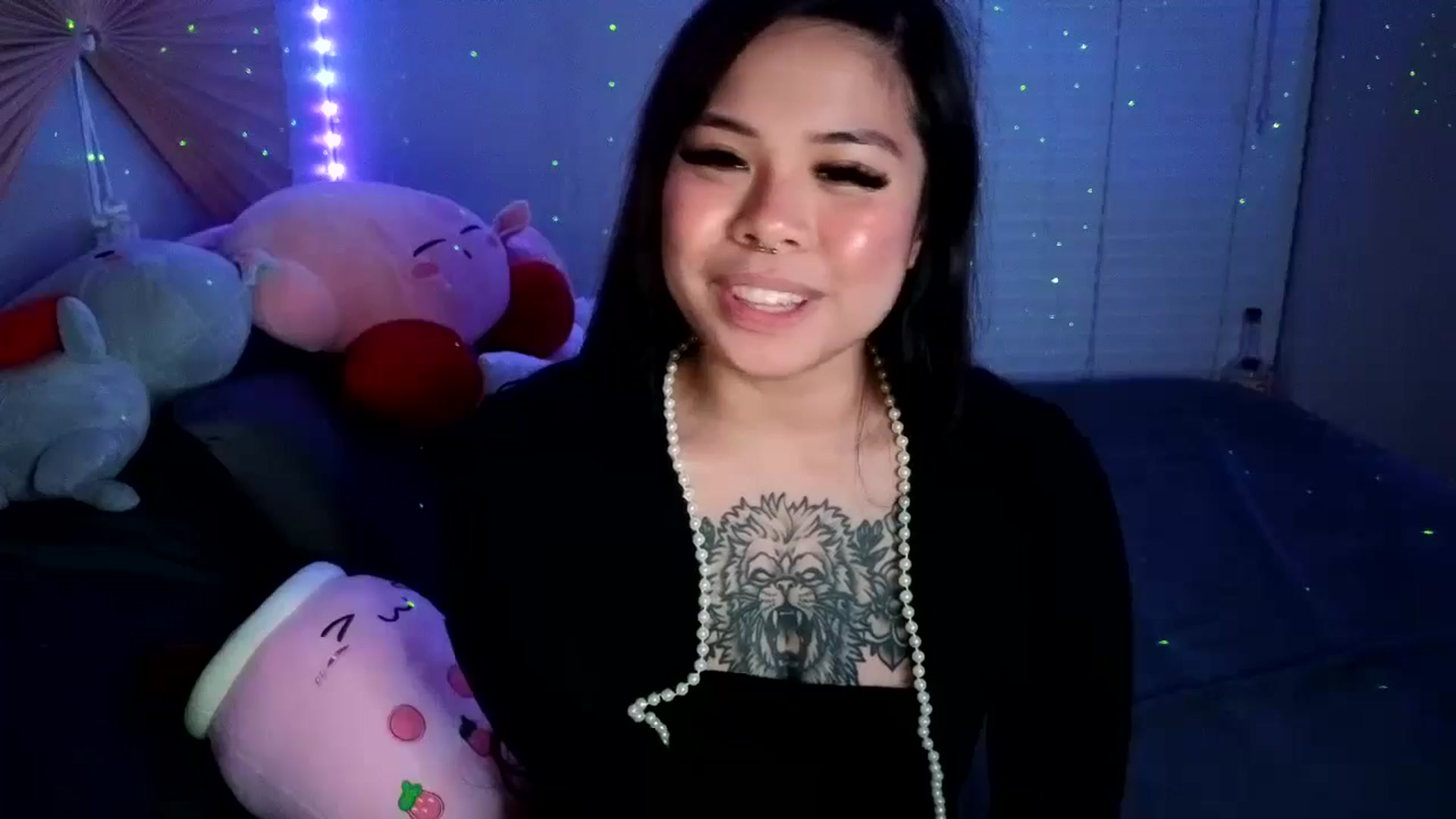 Gallery image thumbnail from dolllface's myfreecams stream on, 07/06/2024, 08:54 image 14 of 20