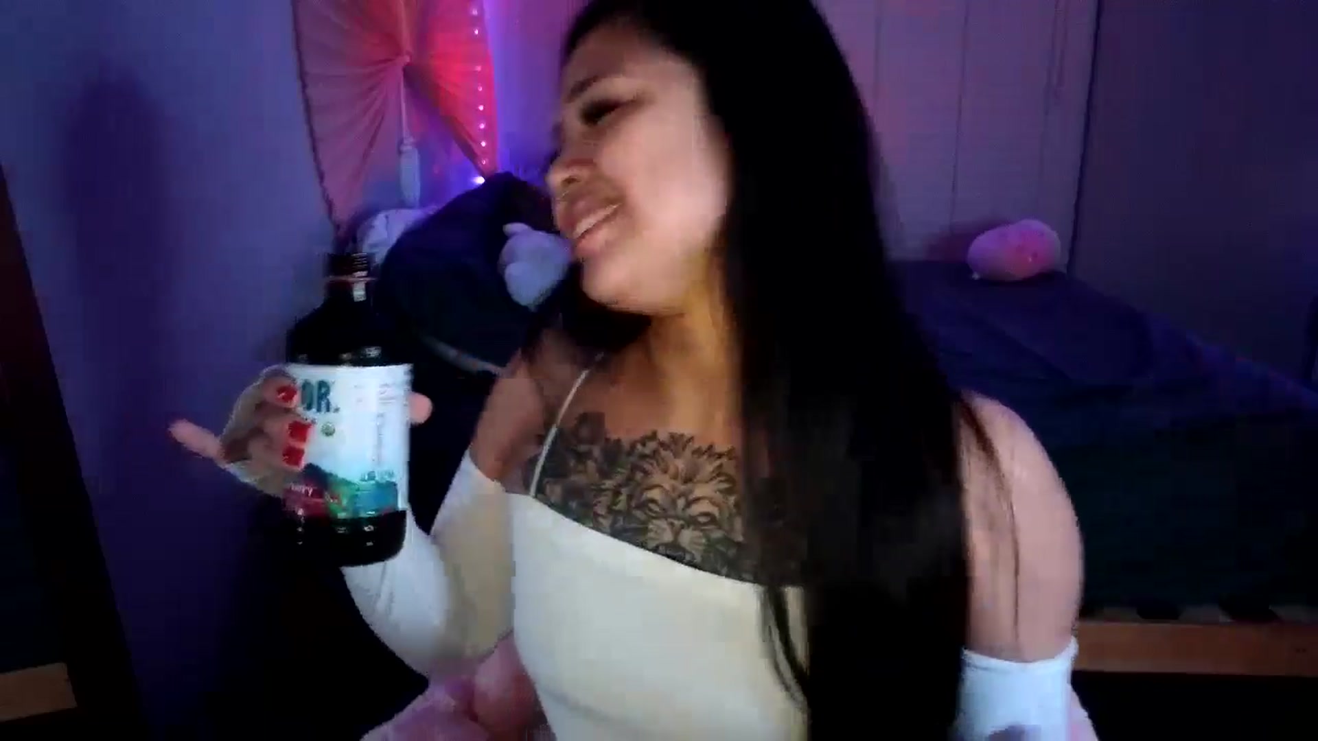 Gallery image thumbnail from dolllface's myfreecams stream on, 07/24/2024, 06:42 image 15 of 20