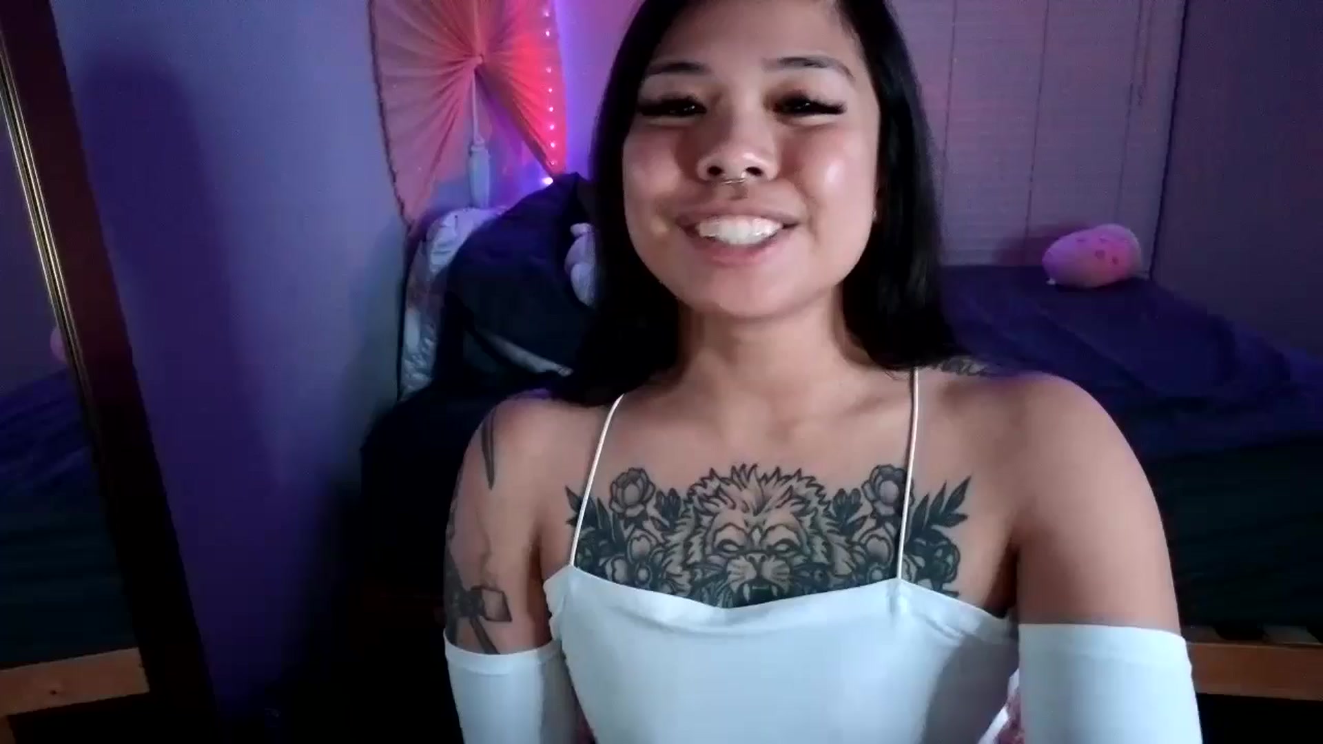 Gallery image thumbnail from dolllface's myfreecams stream on, 07/24/2024, 11:40 image 17 of 20