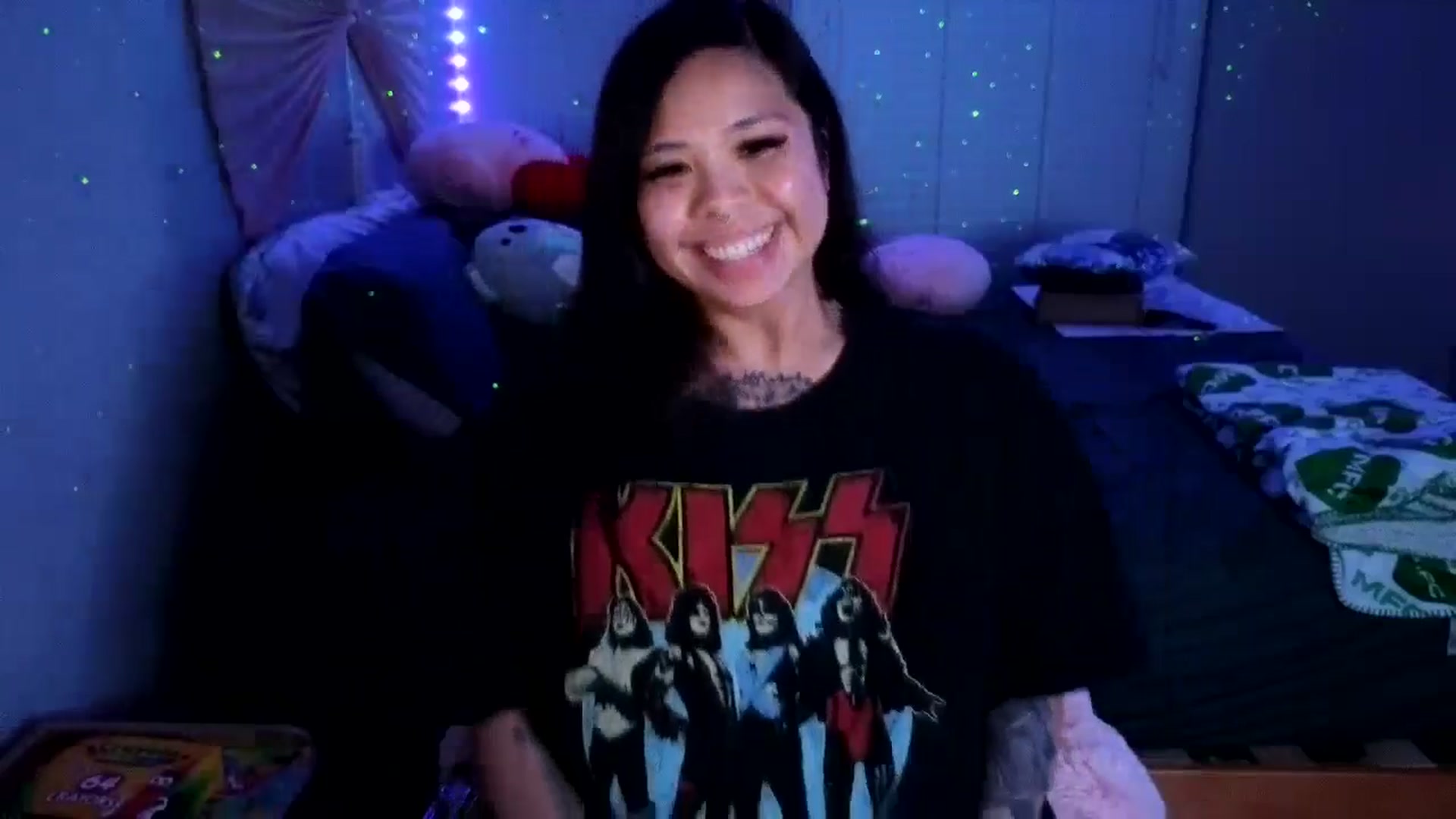 Gallery image thumbnail from dolllface's myfreecams stream on, 08/01/2024, 08:59 image 9 of 20