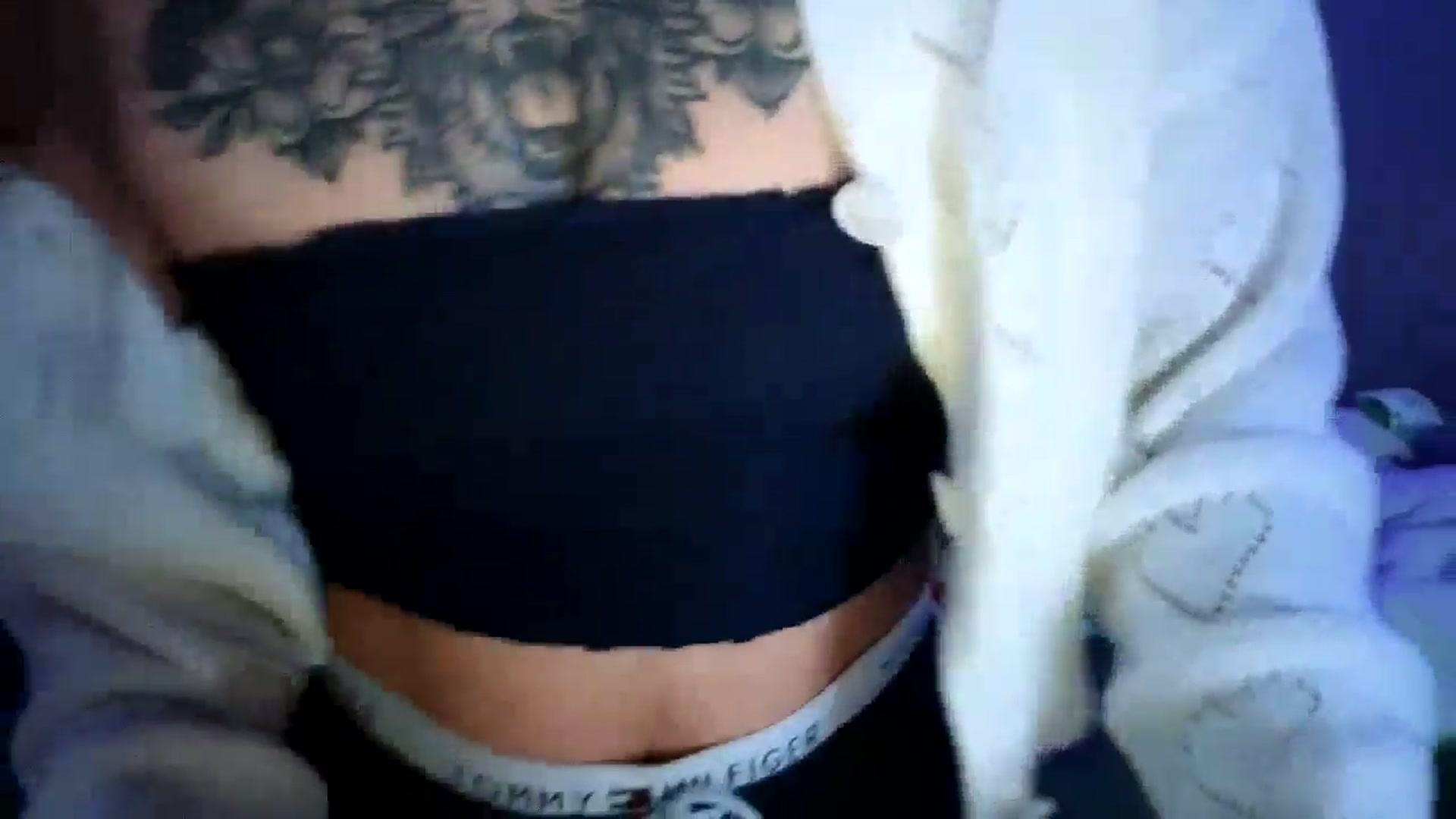 Gallery image thumbnail from dolllface's myfreecams stream on, 08/02/2024, 11:57 image 5 of 20